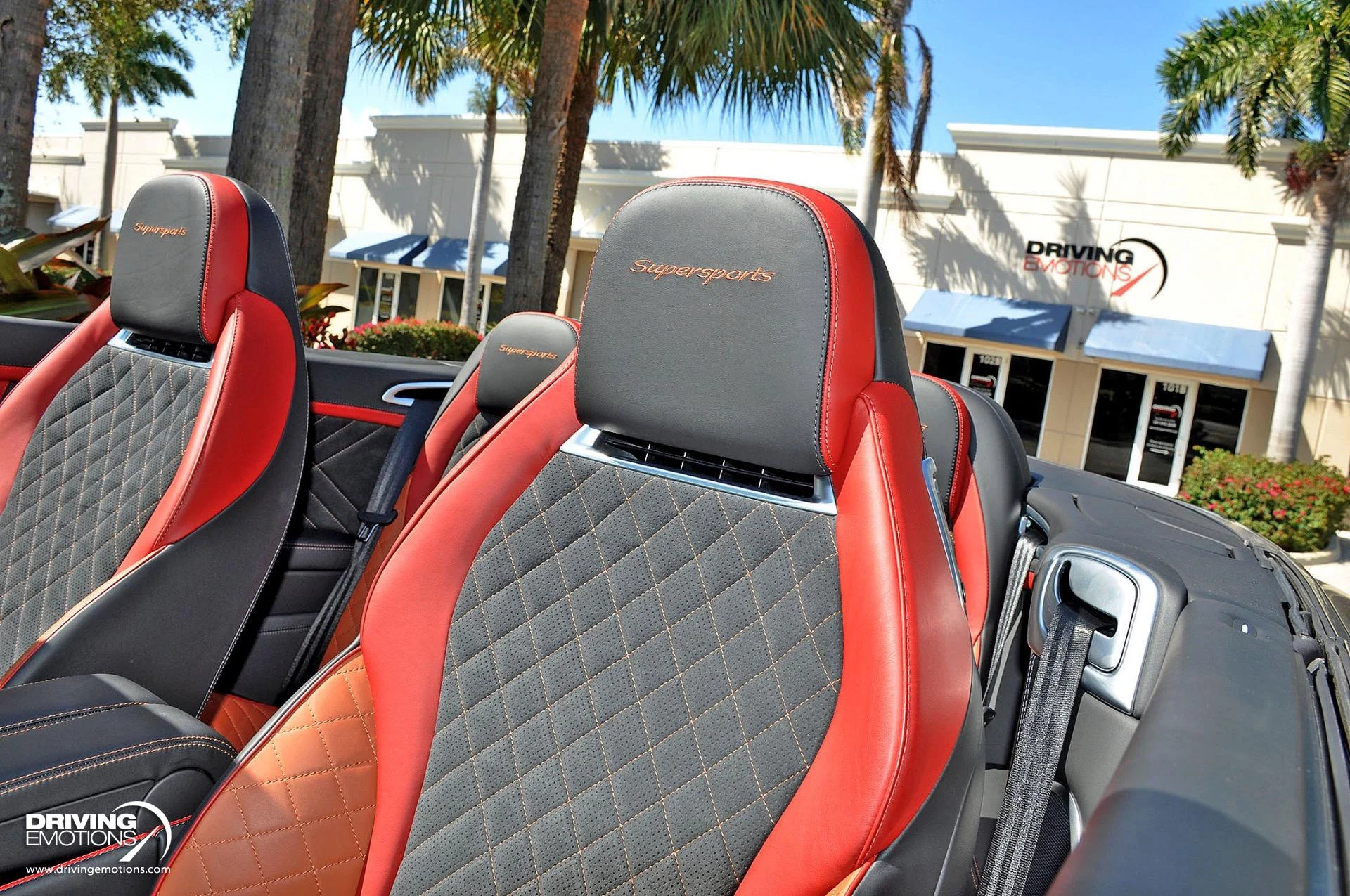 mph056_2242332611_891_p57_l_40fda17361