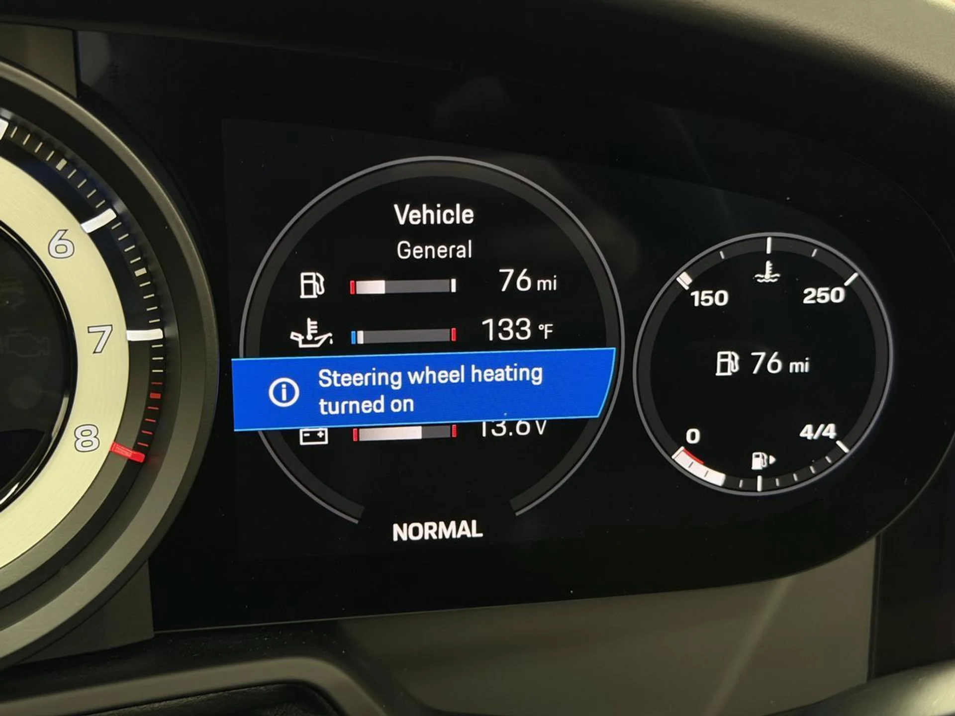 mph056_2249821745_6de68c34798df0f41516ca6fa7397d16_d09c49d03b