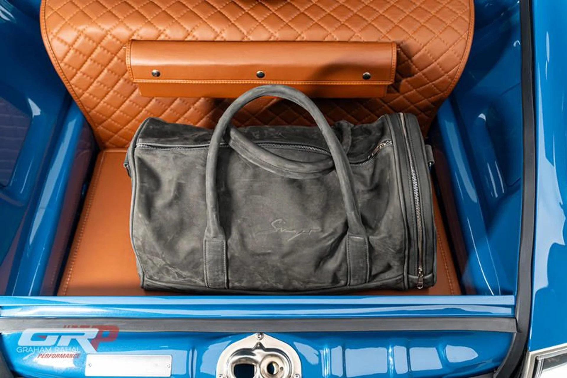 mph056_2251940660_02090_D15_CF_5_D_4_F82_80_F4_50_E39748_DB_21_1ed22795d7