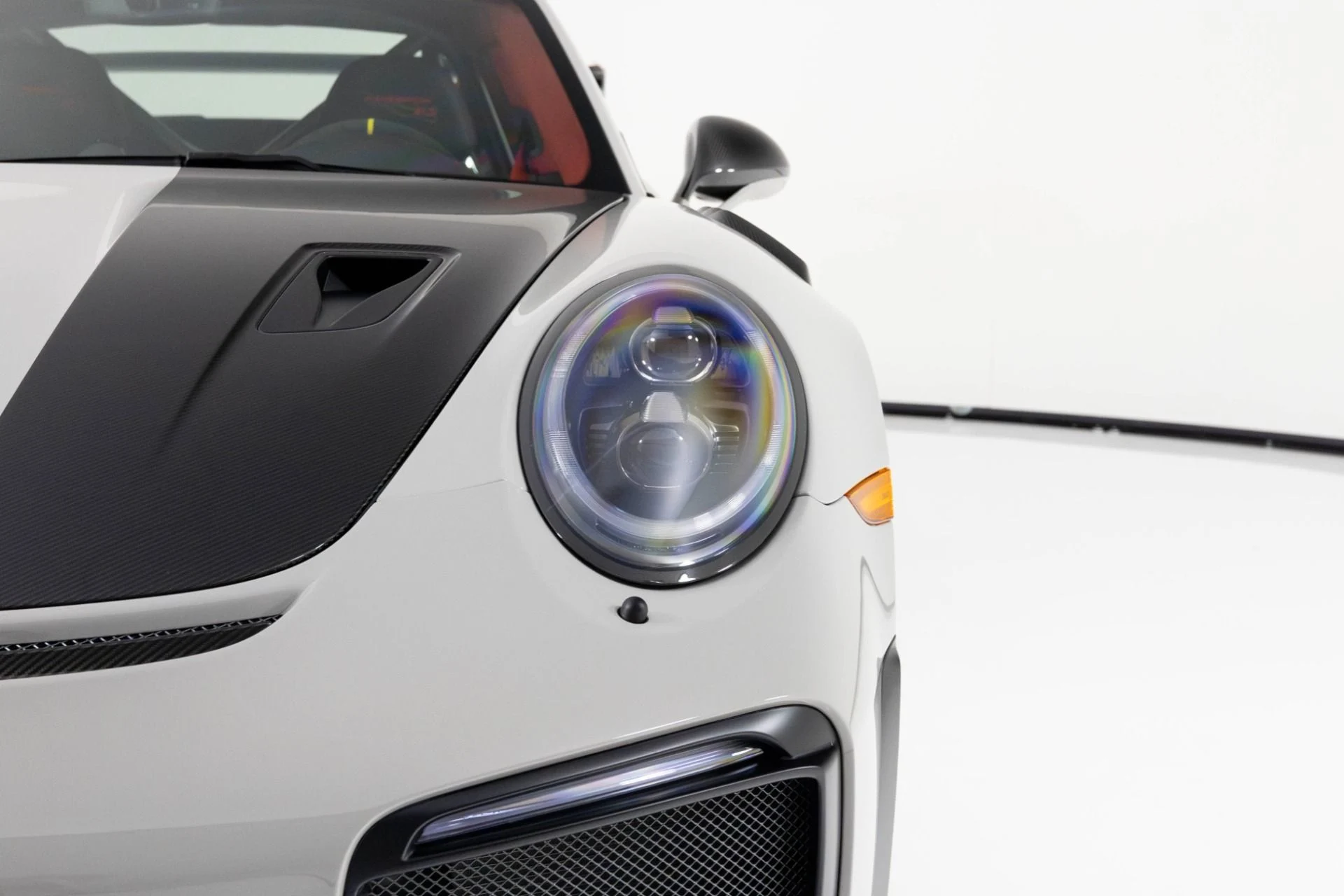 mph056_2350817509_Used_2018_Porsche_911_GT_2_RS_1762984502_de864701c1