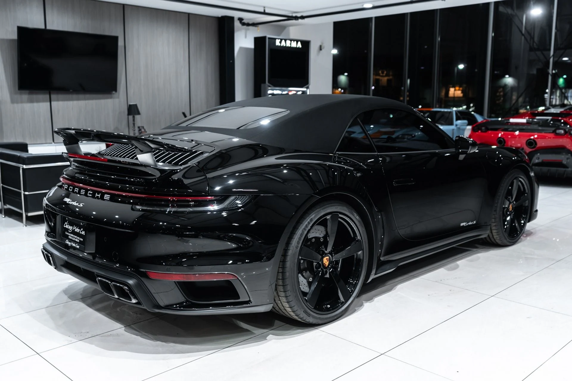 mph056_2360356332_11198_p57_l_58041b572c