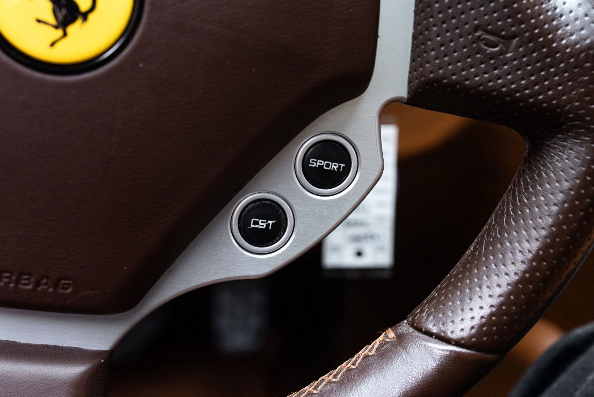 mph056_2377164041_Used_2005_Ferrari_612_Scaglietti_1774650455_7ea6c6ab9a