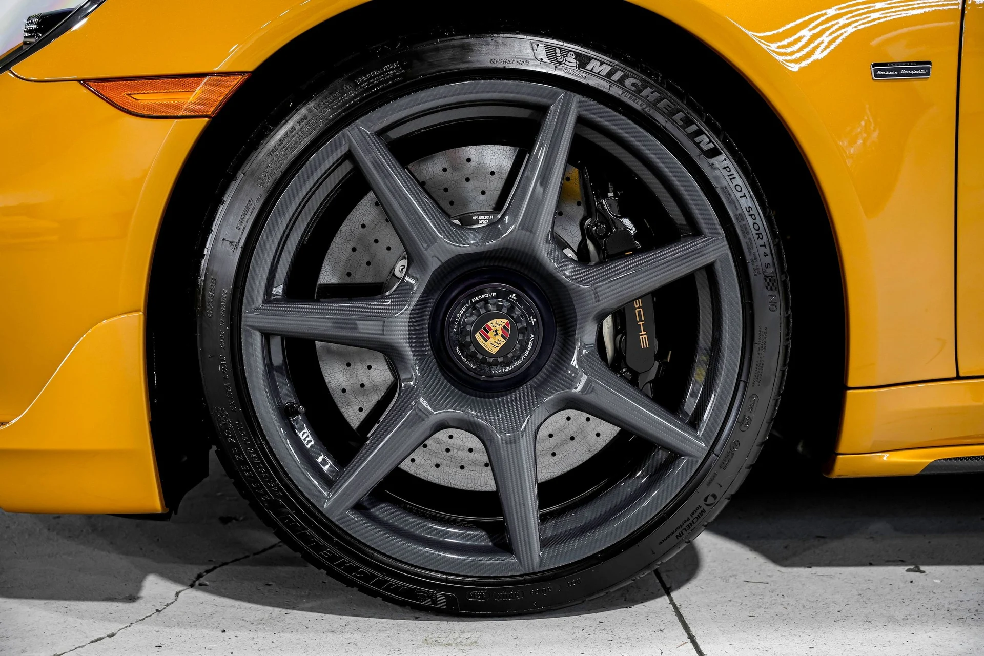 mph056_2420501428_4bf47bd04e12b02f57b37d6f3f2bd143x_6e11acb48a