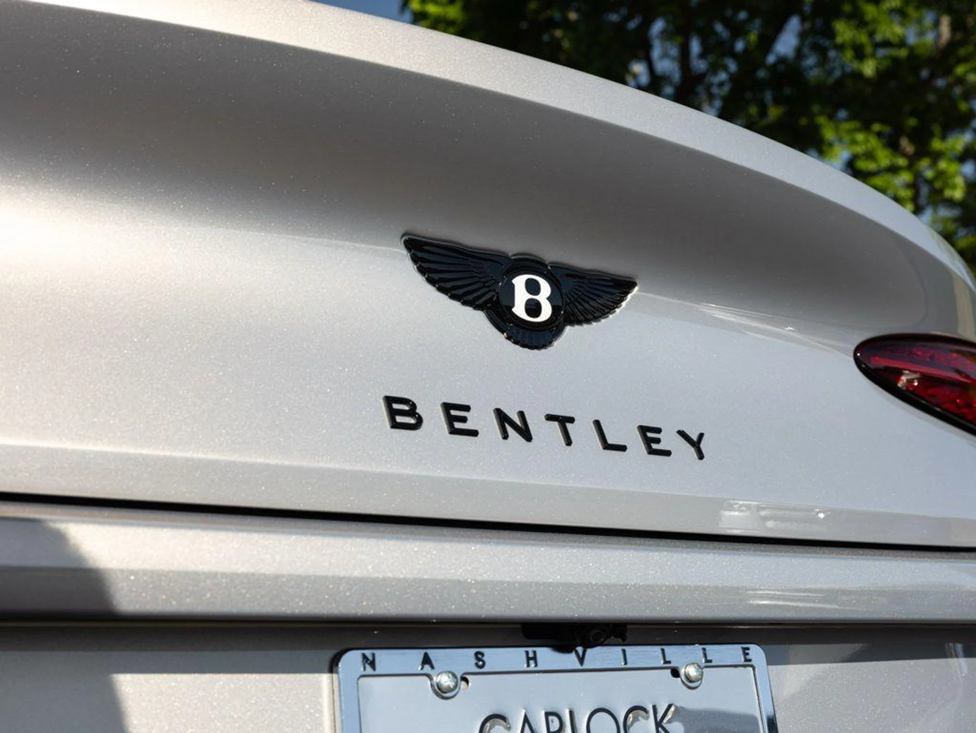 mph056_2457944232_514426020_69ea4165a250cd82d00a2502_f28597fe2f