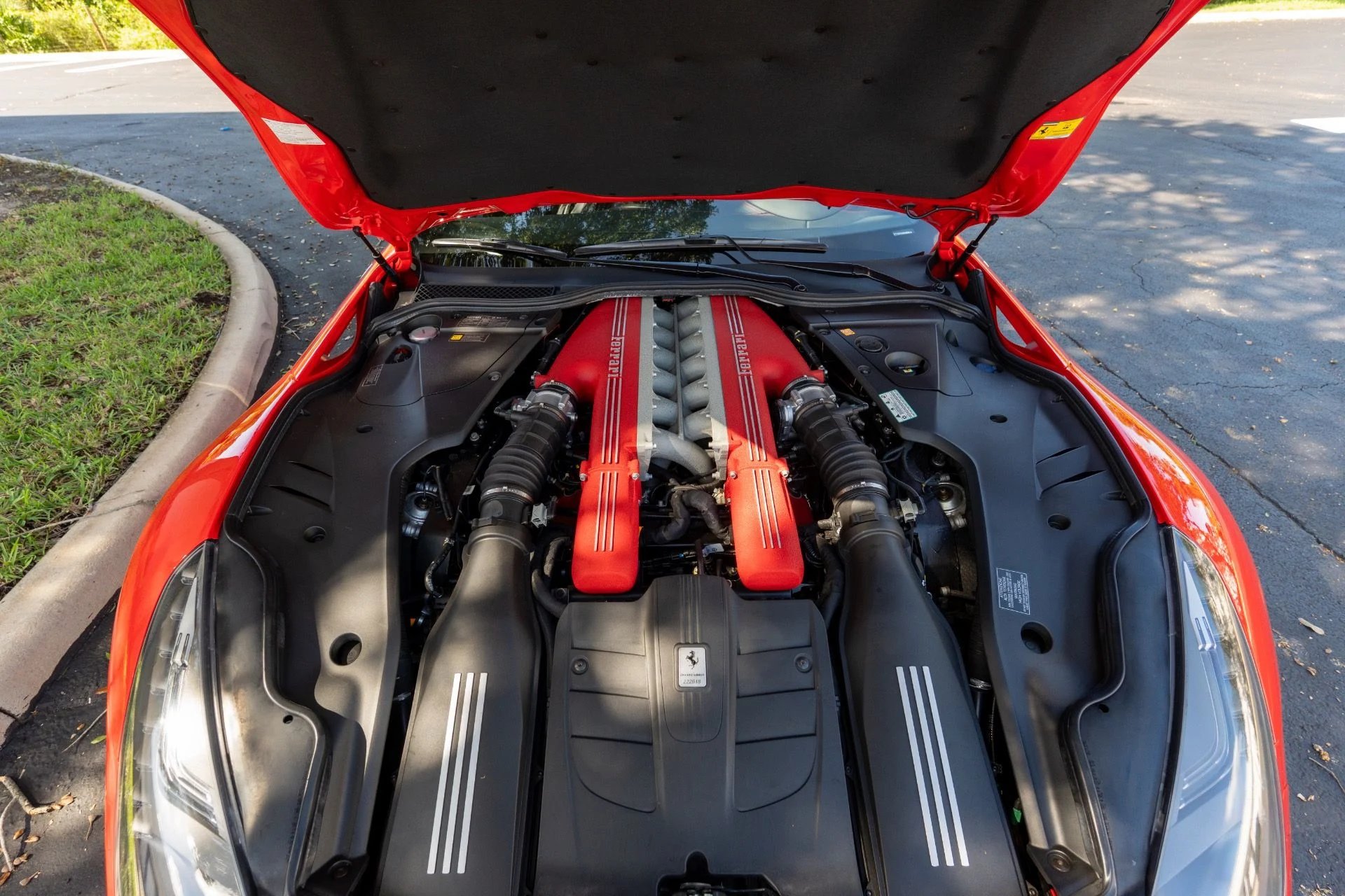 mph056_2491811635_Used_2017_Ferrari_F12berlinetta_1761715050_7253255136