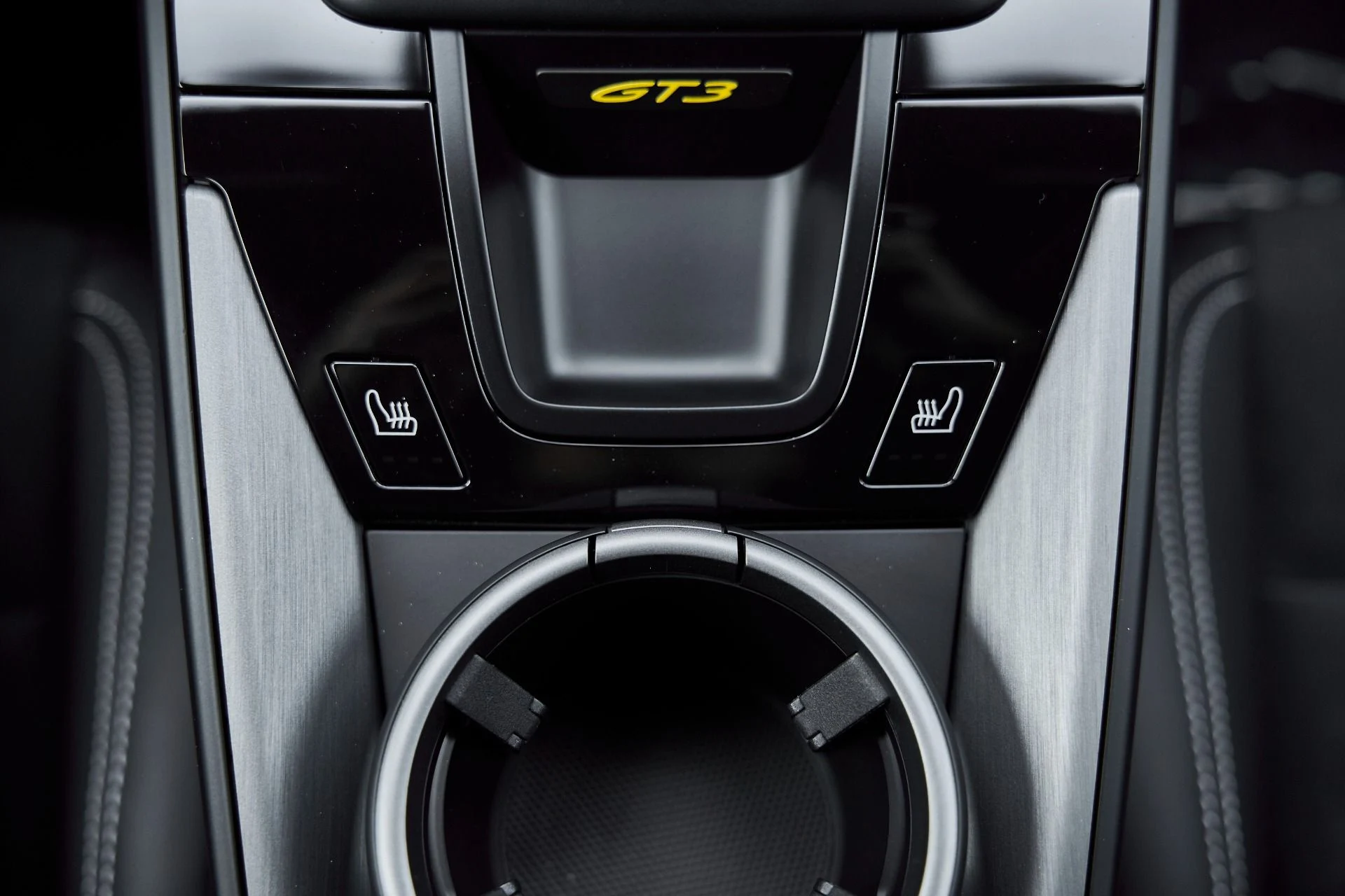 mph056_2550899896_Used_2025_Porsche_911_GT_3_1766797681_5829ffa518