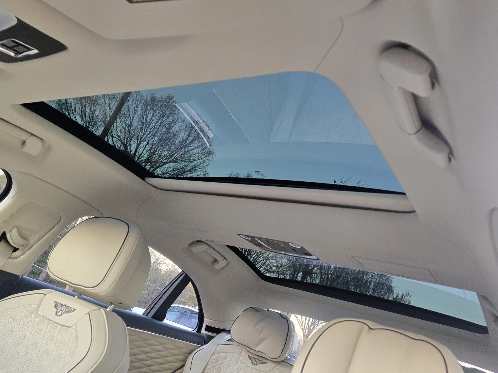 mph056_255090953_744c277d53981b1f1389808c2d5cd0e8x_92b082ebbb