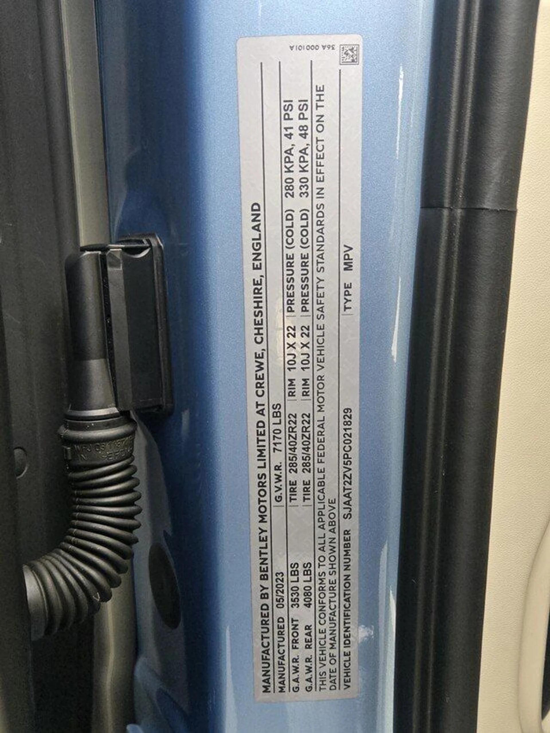 mph056_2564047667_828921e4d7a6345c41ff819c3dee5bebx_c05d942869