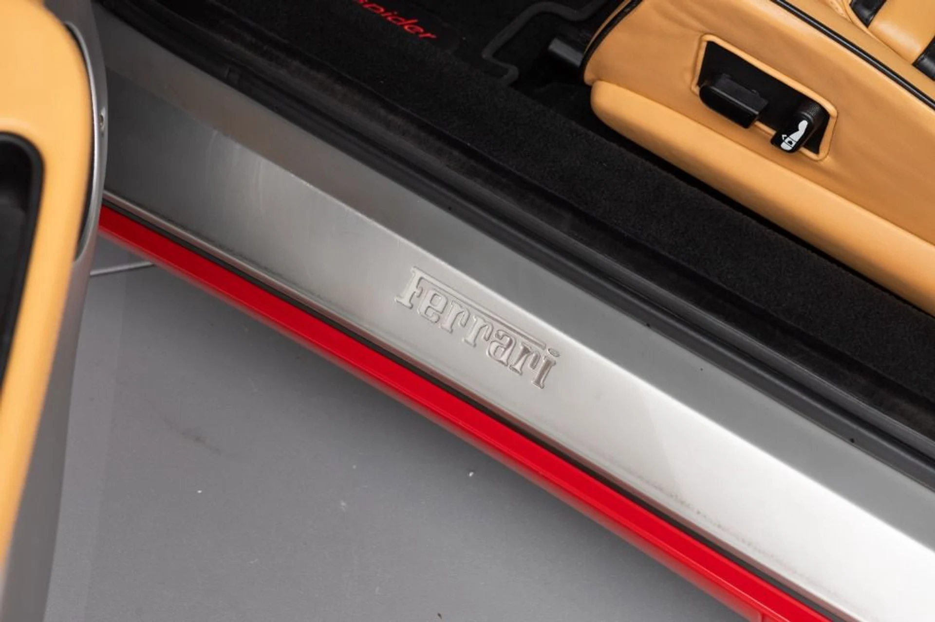 mph056_2588493195_Used_2003_Ferrari_360_Spider_7b2f6b5709