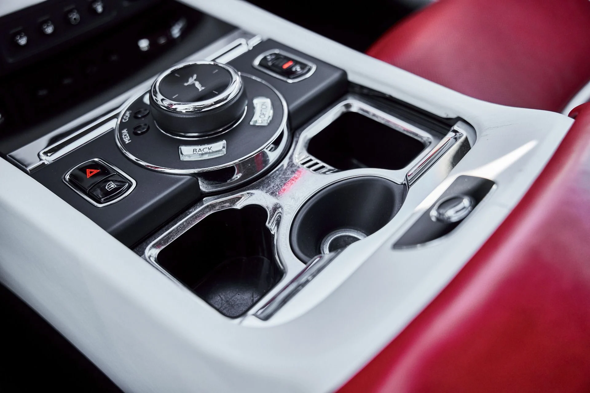 mph056_259541934_Used_2020_Rolls_Royce_Wraith_Base_1775285261_387659846c