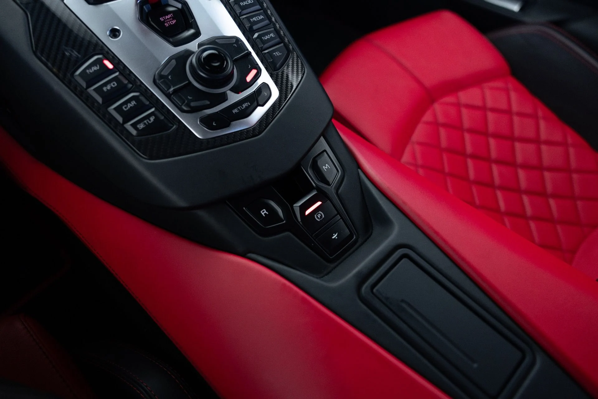 mph056_2599203555_Used_2015_Lamborghini_Aventador_LP_700_4_1785451056_1b61f366d0