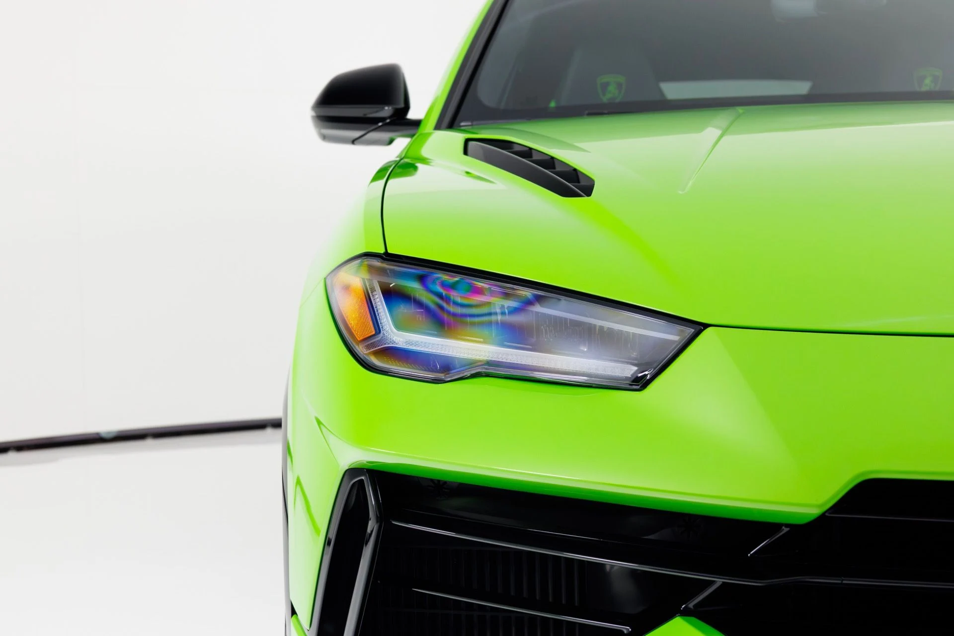 mph056_2632937941_Used_2023_Lamborghini_Urus_S_1769555052_7ebdc030c4