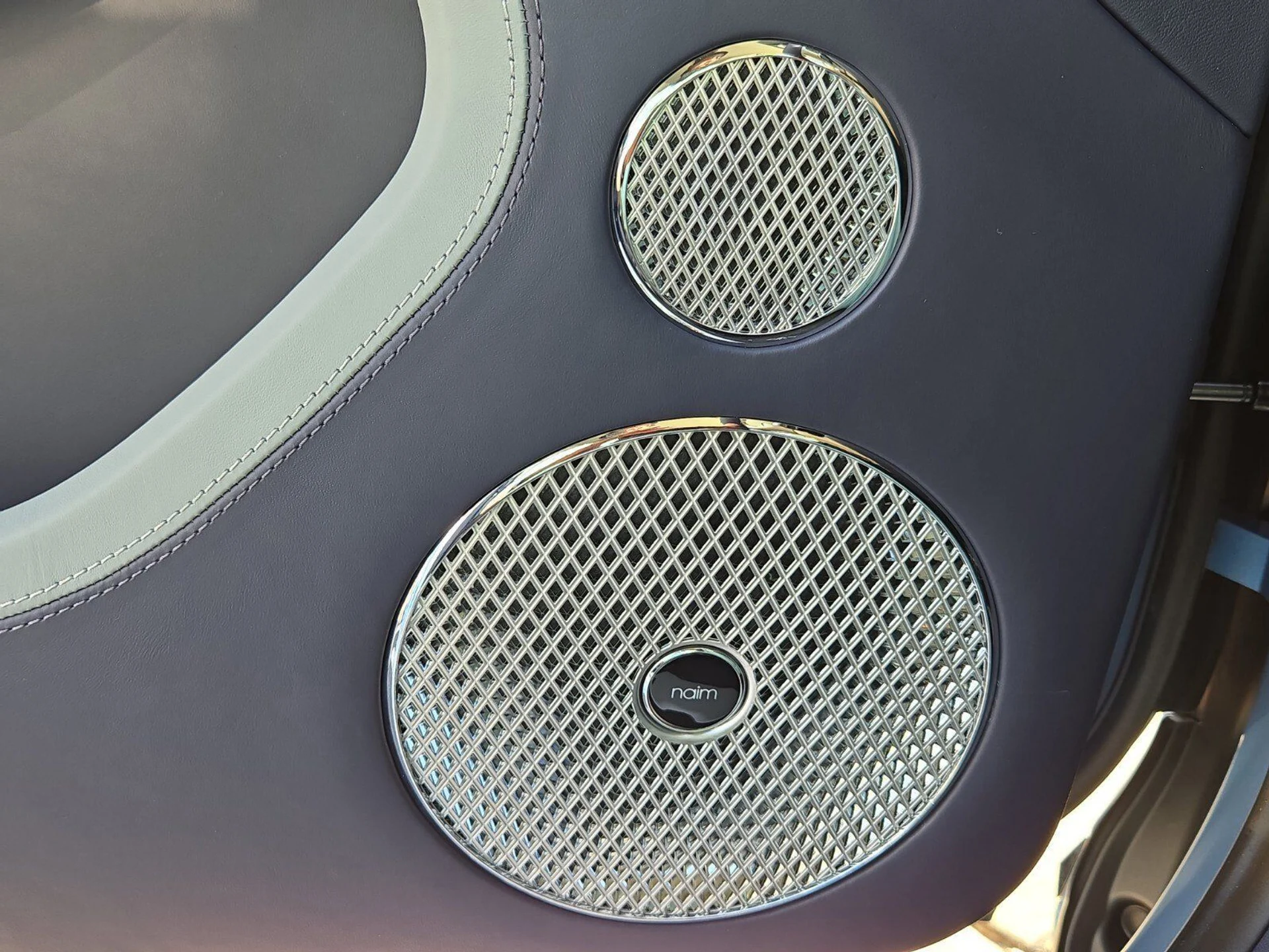 mph056_263942506_0f5438f7f5cd4f99bed5353eafd5505bx_4d9ac86acd