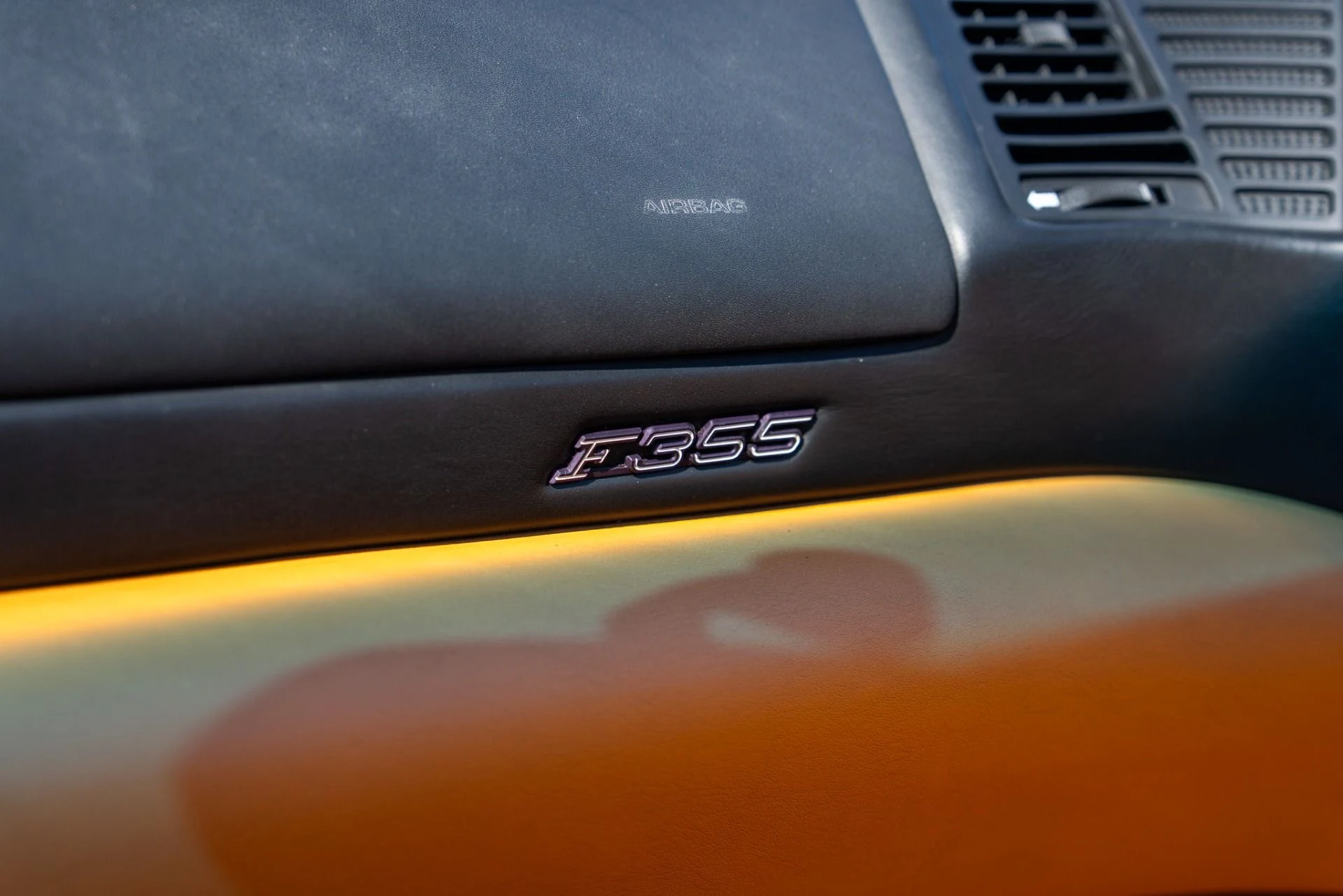 mph056_2667764204_Used_1995_Ferrari_F355_Spider_1762303553_84148d4a9f