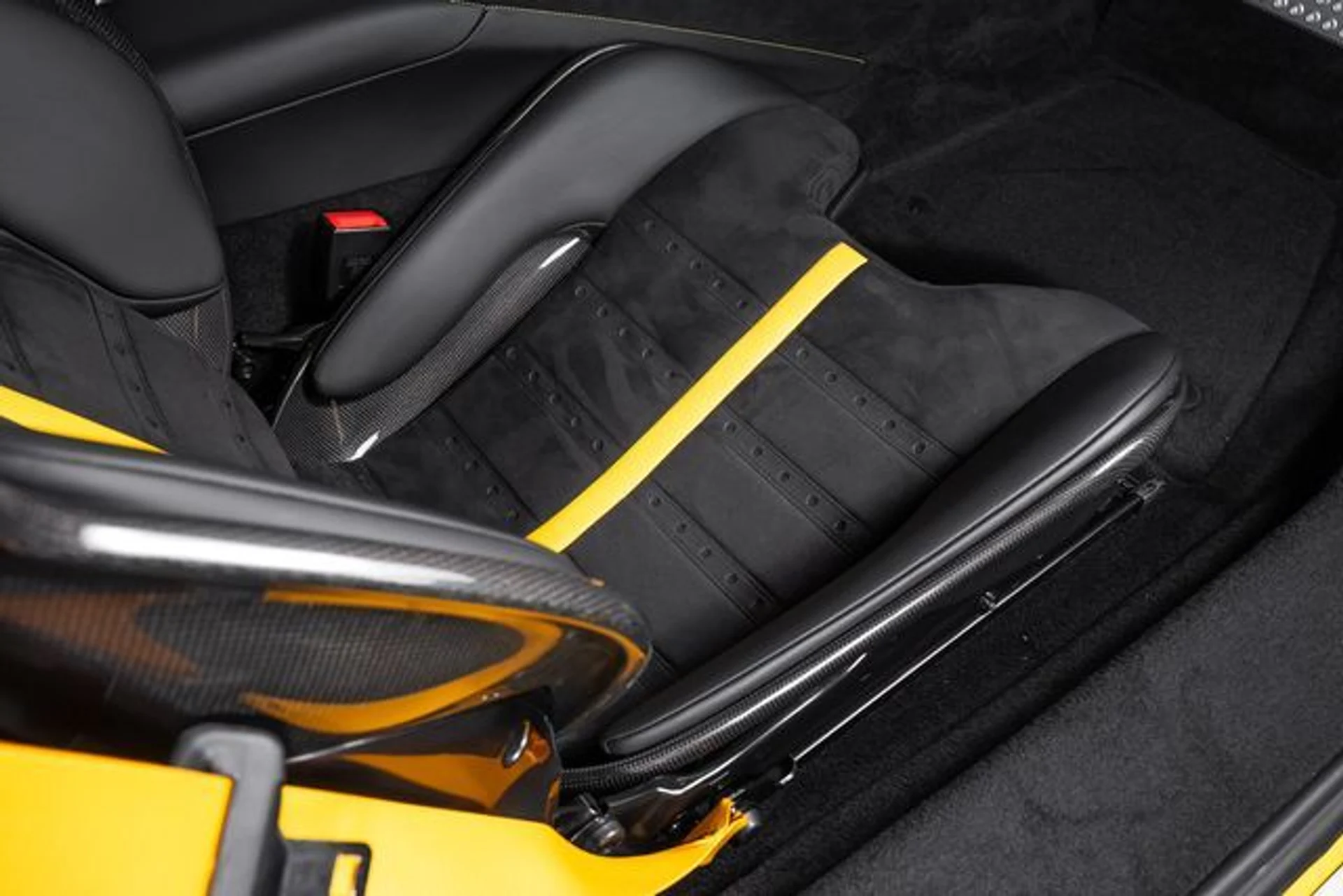 mph056_2678933386_b1ef5f4e33c8a26fdae4084dd9da6e6bx_ba001e4a79