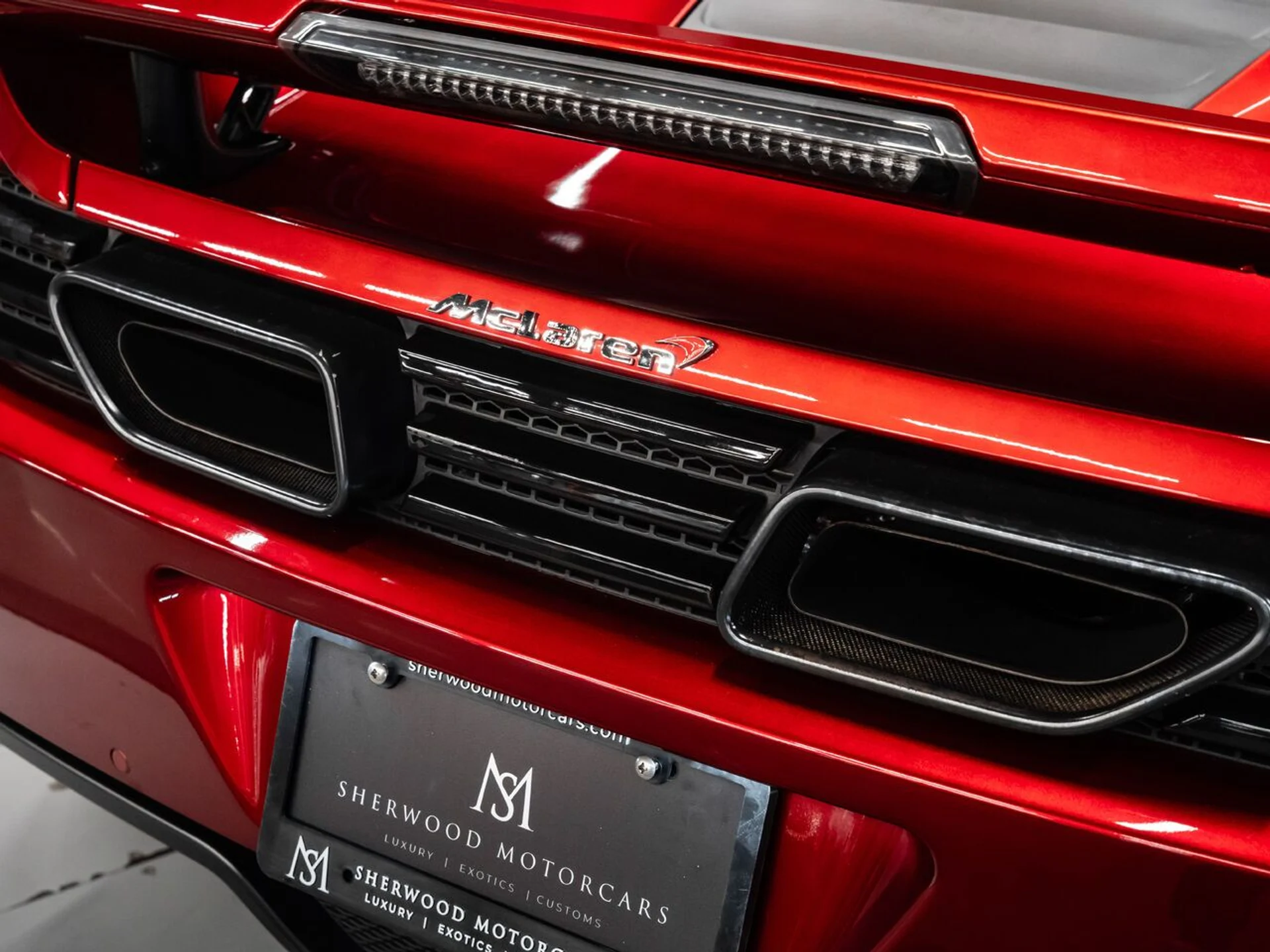 mph056_2715633089_mclaren_mp4_12c_2014_3fd628a547