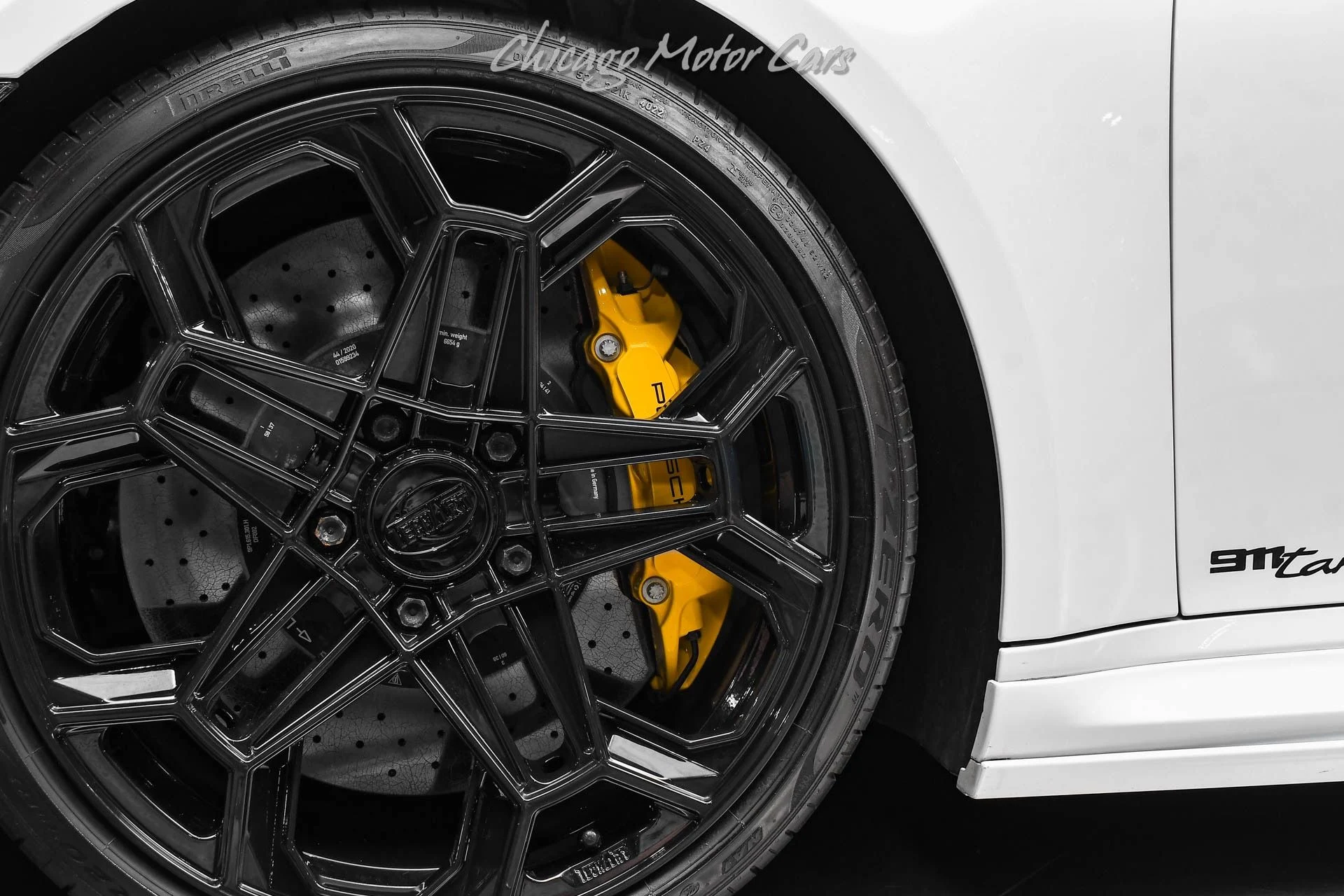 mph056_275631833_13487_p57_l_34356e1f04