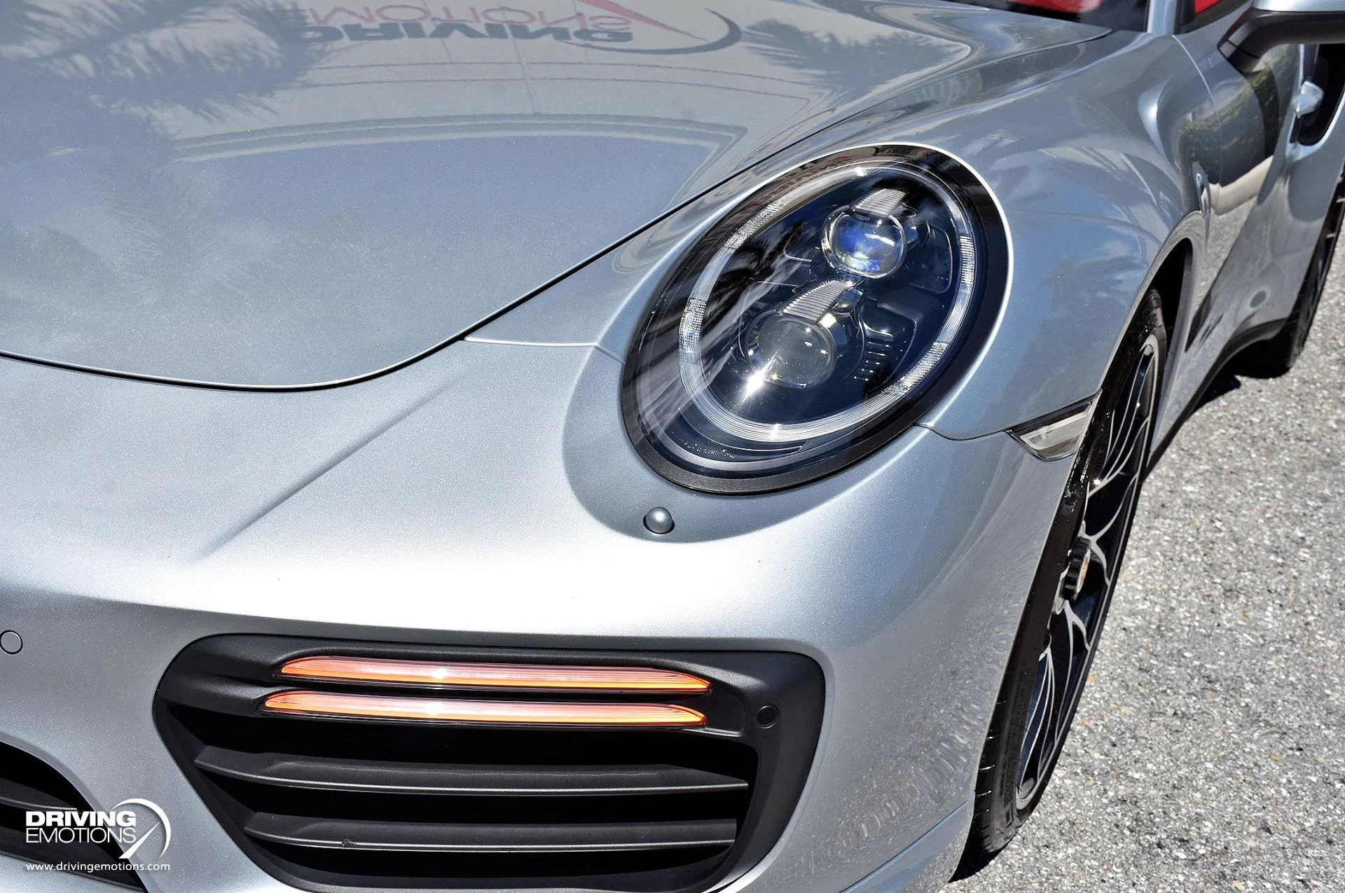 mph056_2785557965_866_p57_l_802e57f25f