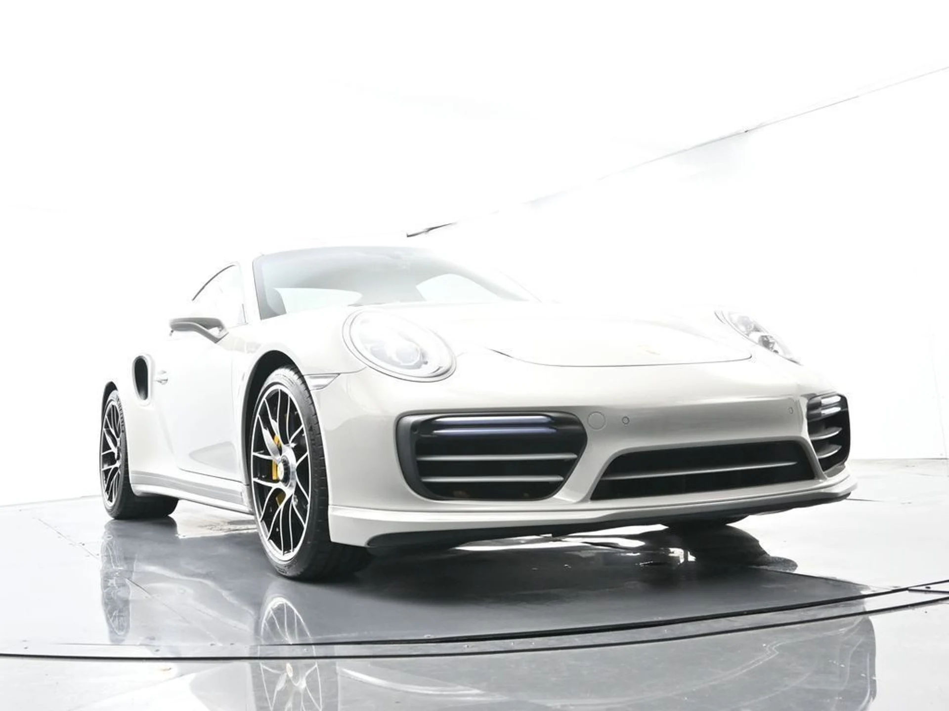 mph056_2803379875_d83075488a02286b20ca4c5597736925_0d651849af