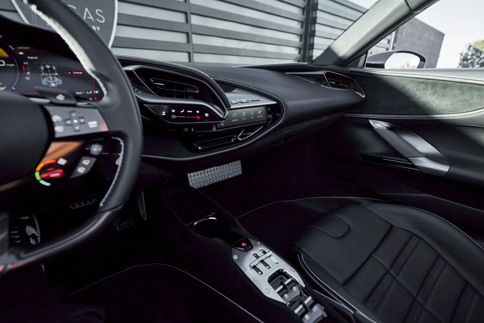 mph056_2813241287_Used_2025_Ferrari_SF_90_Spider_1764059315_3de3a634ba