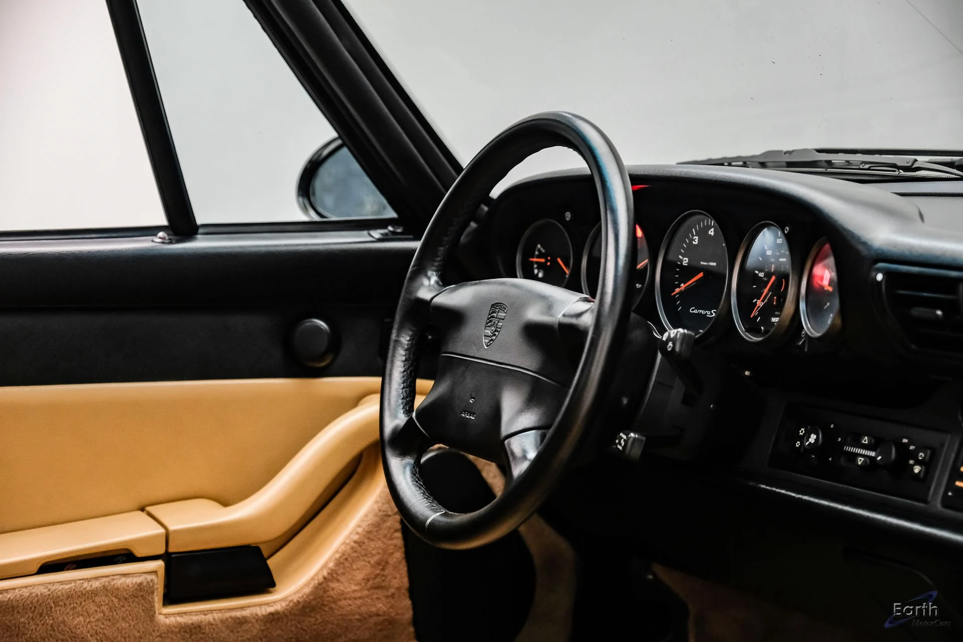 mph056_28305962_48661c61cf2912a4f640bb0e02003518x_4af50e73e3