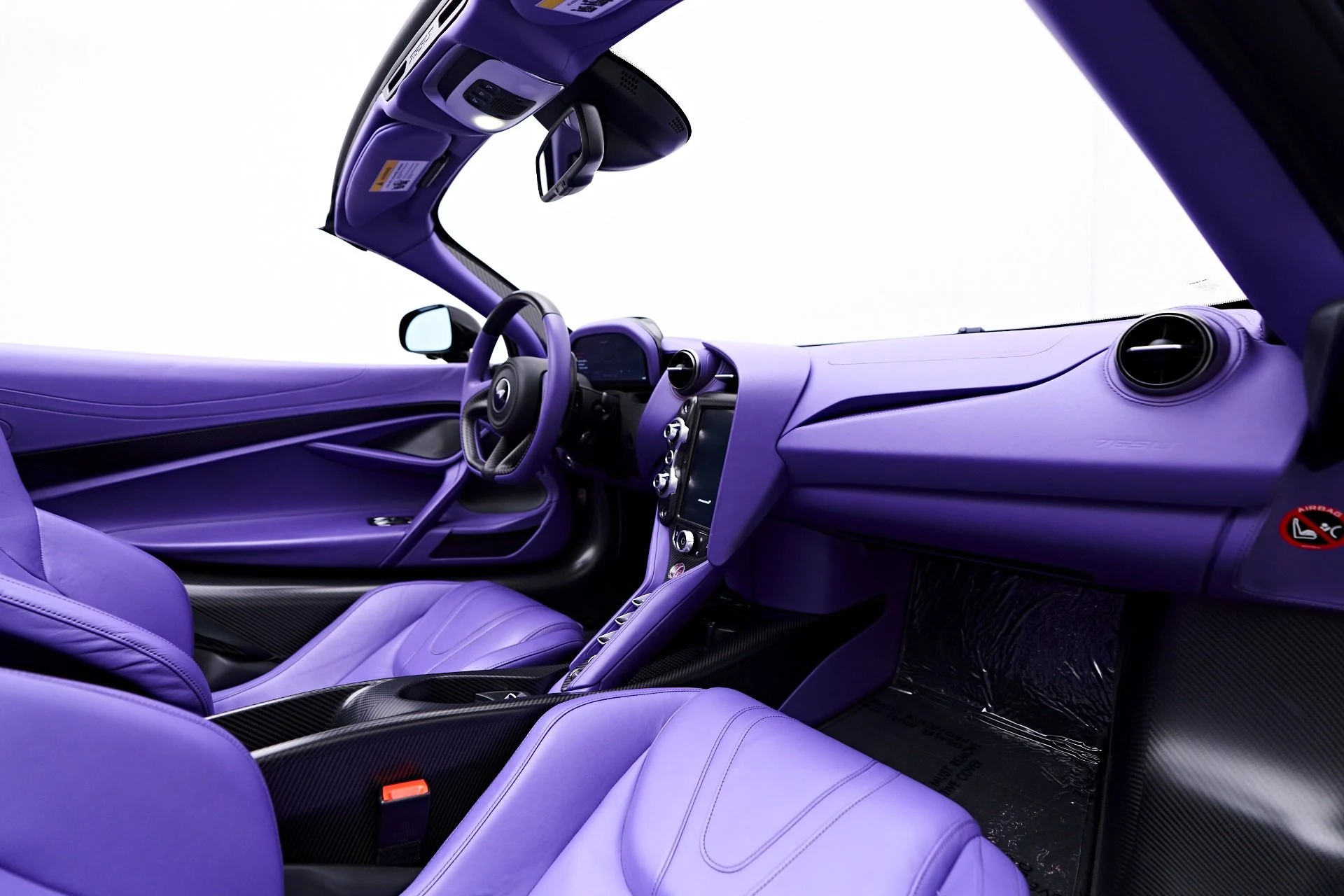 mph056_2831793864_Used_2022_Mc_Laren_765_LT_Base_1753480618_d3cf16ab18