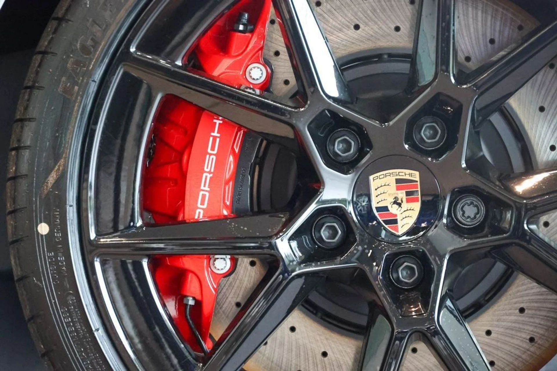 mph056_2832776530_57_4cc027fb51