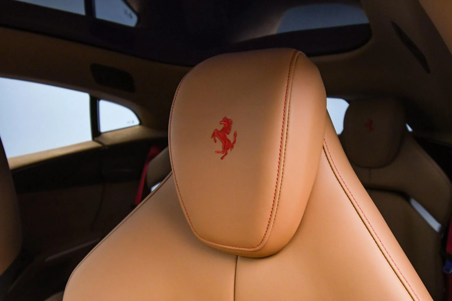 mph056_2853318295_Used_2024_Ferrari_Purosangue_Purosangue_1748680625_65497c4cd3