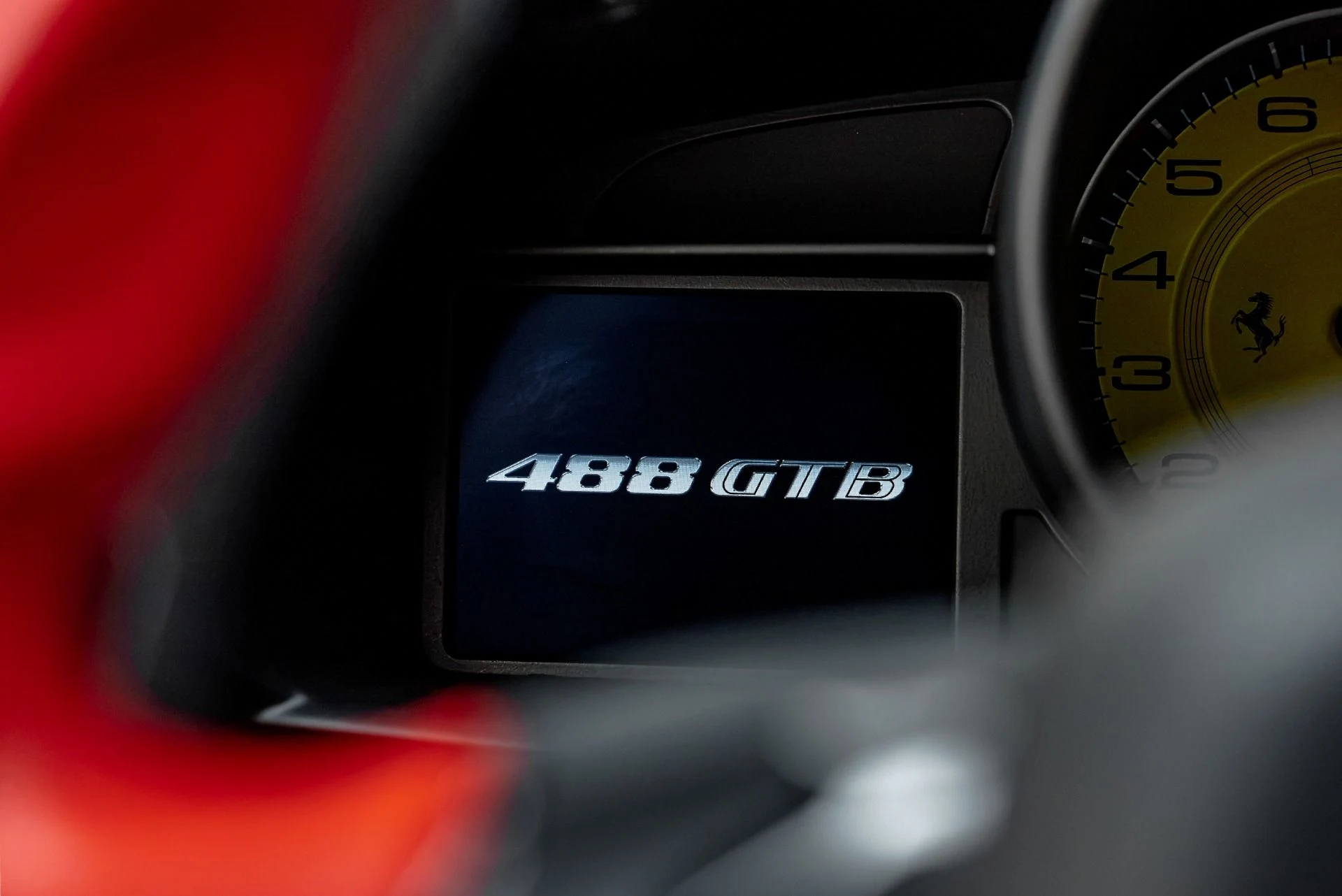 mph056_2881211253_Used_2018_Ferrari_488_GTB_1784764985_519156cc14