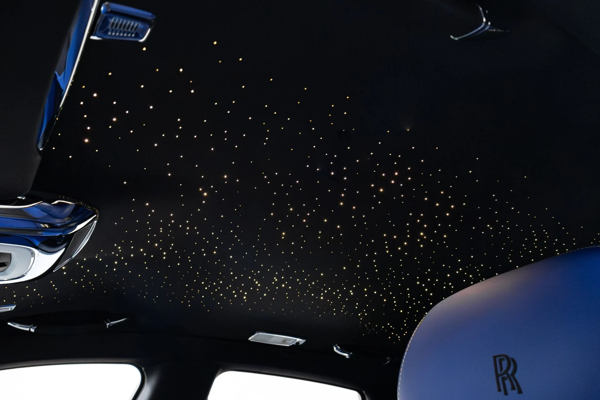 mph056_2902809679_Used_2017_Rolls_Royce_Ghost_Black_Badge_1764012368_e53ee61dd6