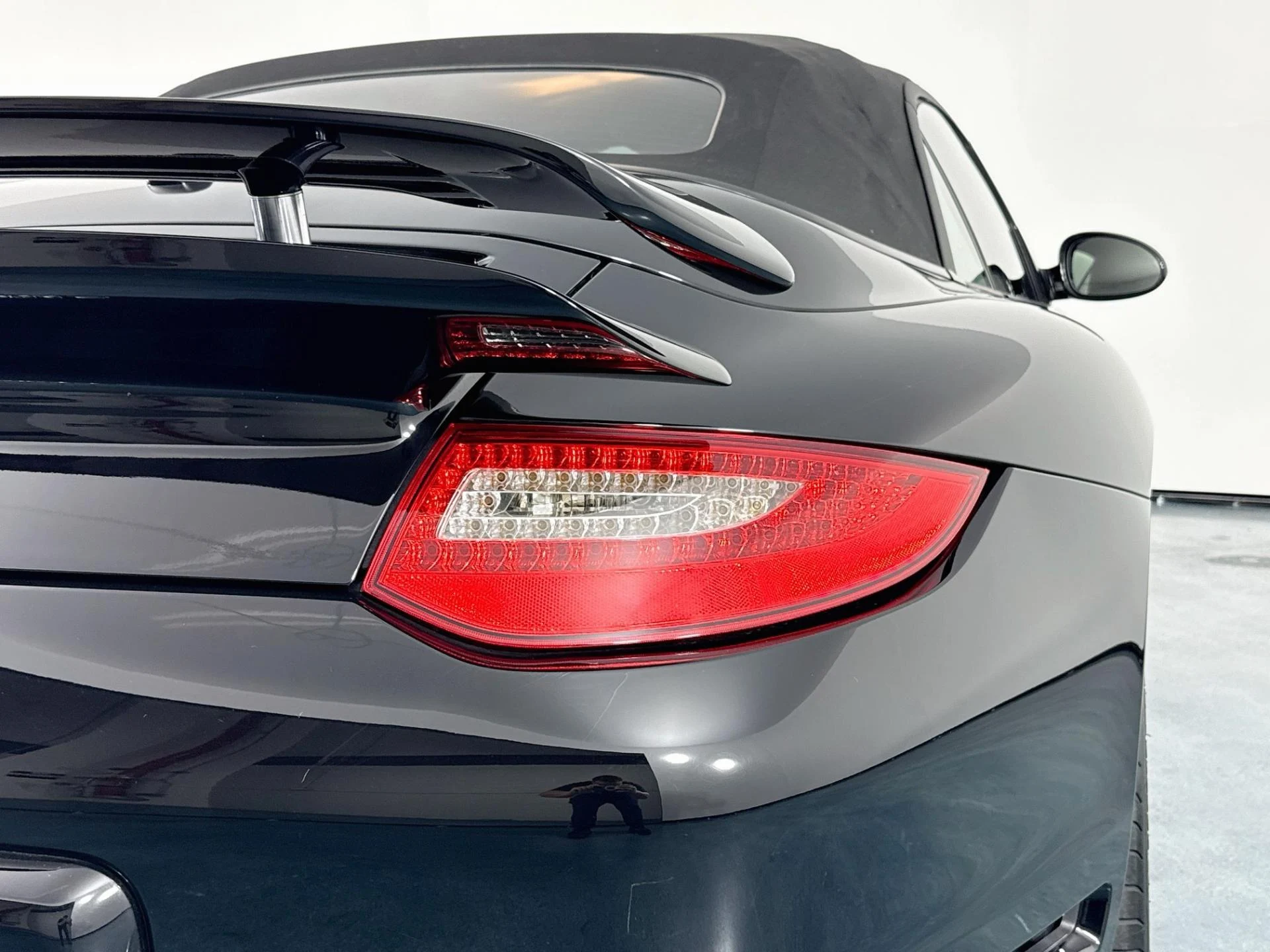 mph056_2911931269_Used_2012_Porsche_911_Turbo_S_1792607213_8d3d4feafa