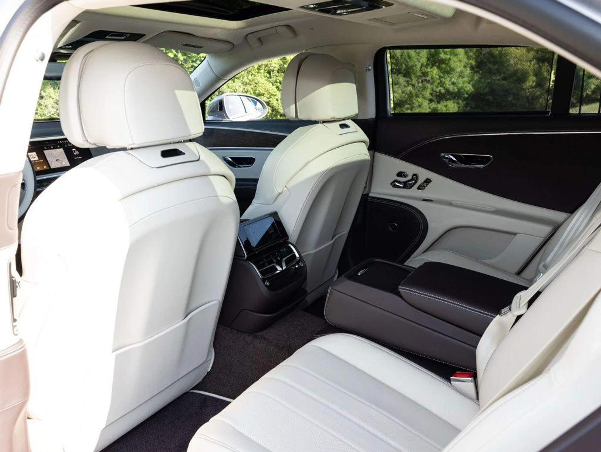 mph056_2913457355_514426019_69ea40eca250cd82d00a2458_9fb9152a57