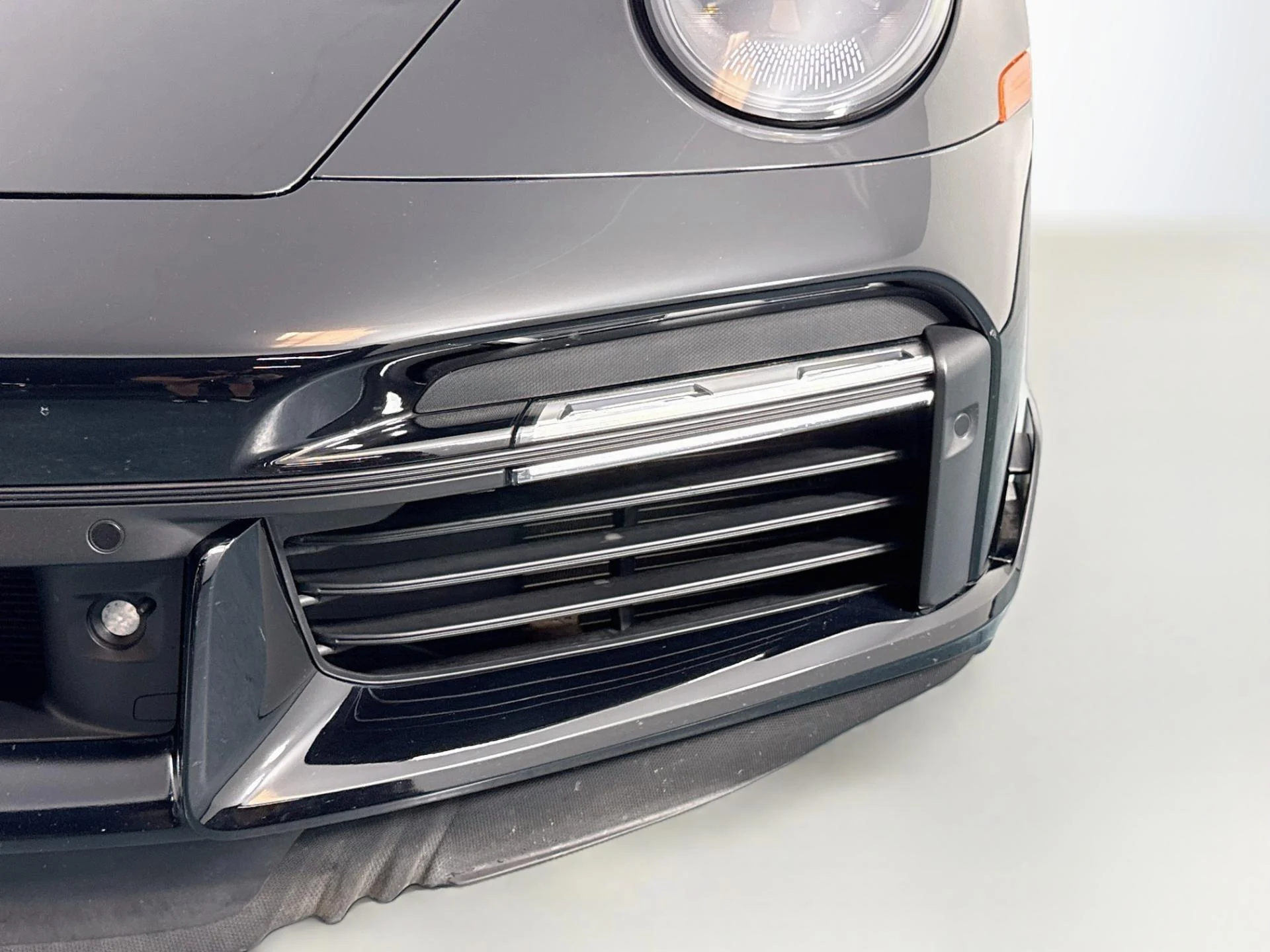 mph056_2920089650_Used_2021_Porsche_911_Turbo_S_1787123385_9700891279