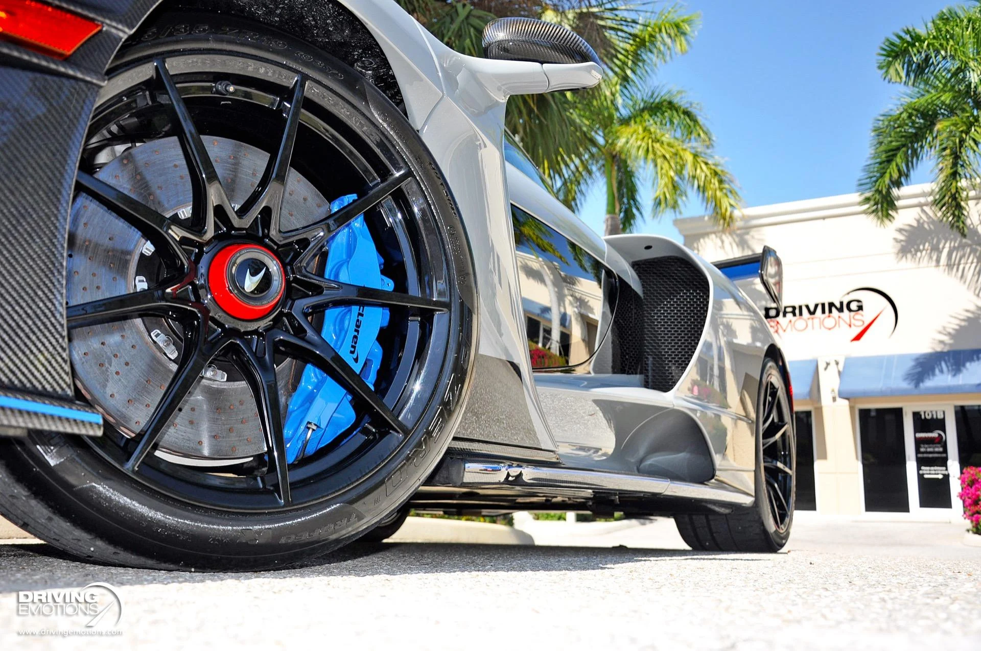 mph056_2937192066_683_p57_l_175c087ce2