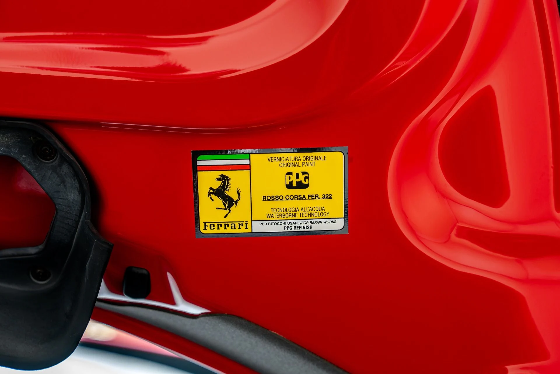 mph056_2938431522_Used_2018_Ferrari_488_GTB_1785446245_2d15e59532