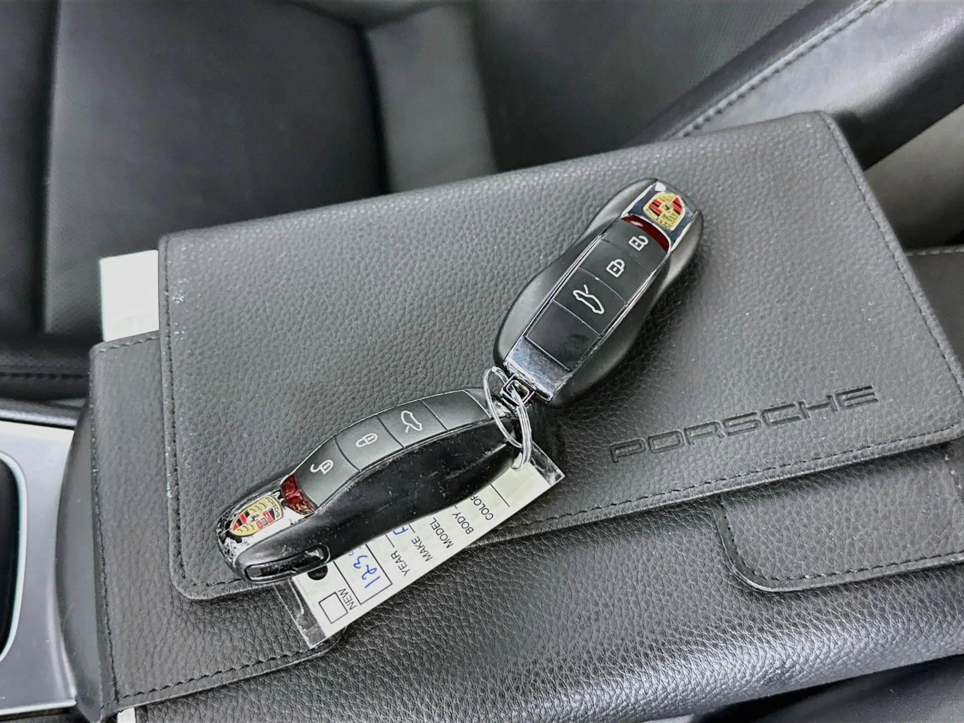 mph056_2980736391_Used_2018_Porsche_911_Carrera_S_1791577868_eb3724b394
