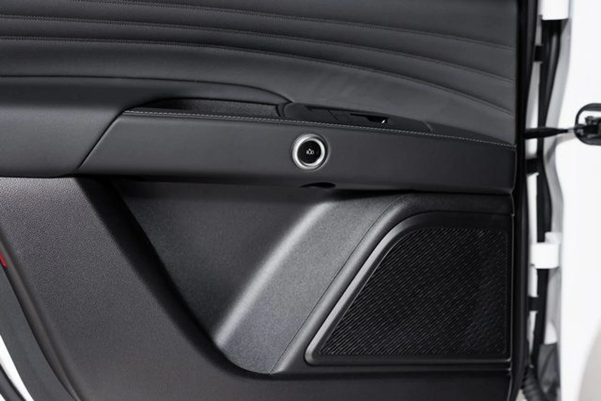 mph056_3002365665_5e4d436ec13c27e8861878559f9f4921x_f1a97cf26a