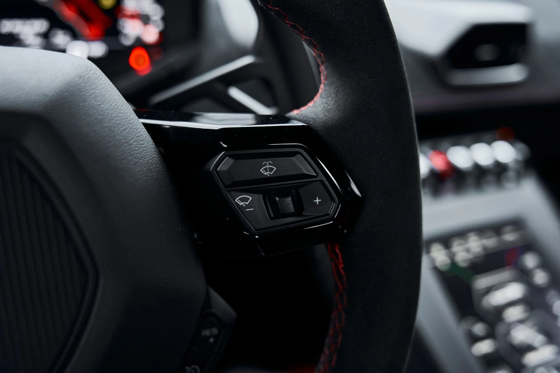 mph056_3002458758_Used_2022_Lamborghini_Huracan_STO_Base_1771294604_5b71de9b56