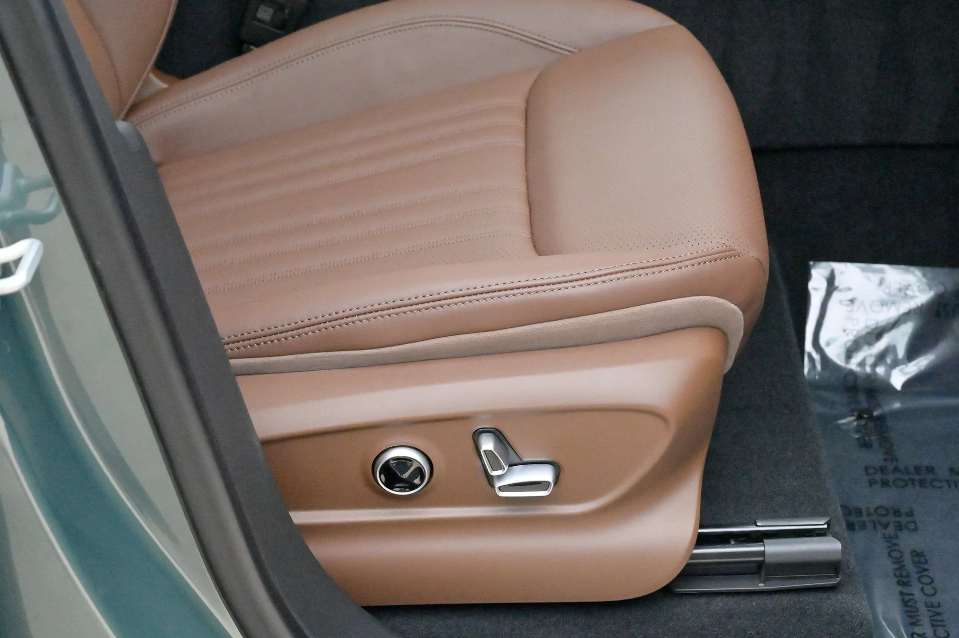 mph056_3109281644_5751bf9caa3e46a086adf69e28132514_7720b7457f