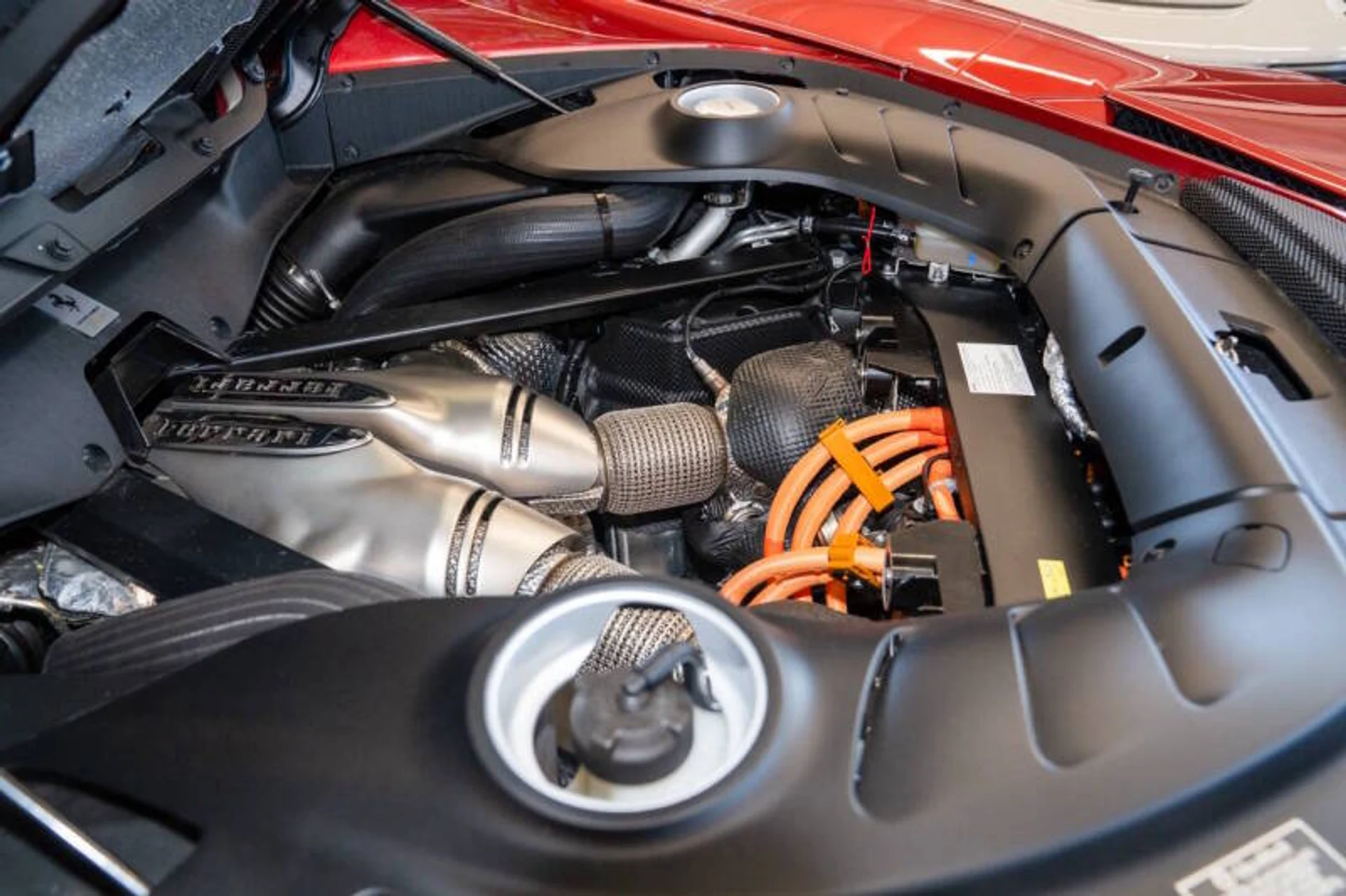 mph056_3120876457_2025_ferrari_296_gtb_base_2dr_coupe_59888c076b