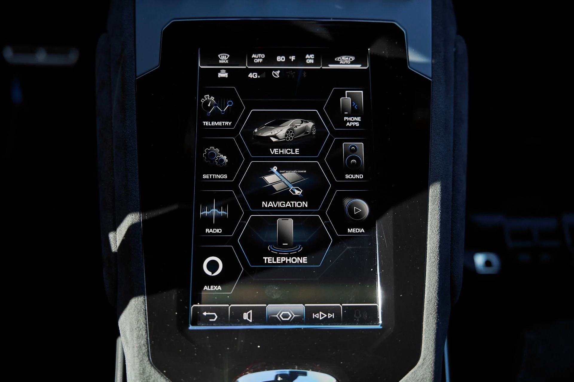 mph056_3137988157_Used_2023_Lamborghini_Huracan_Tecnica_Base_1766024667_2ffea2a0a9