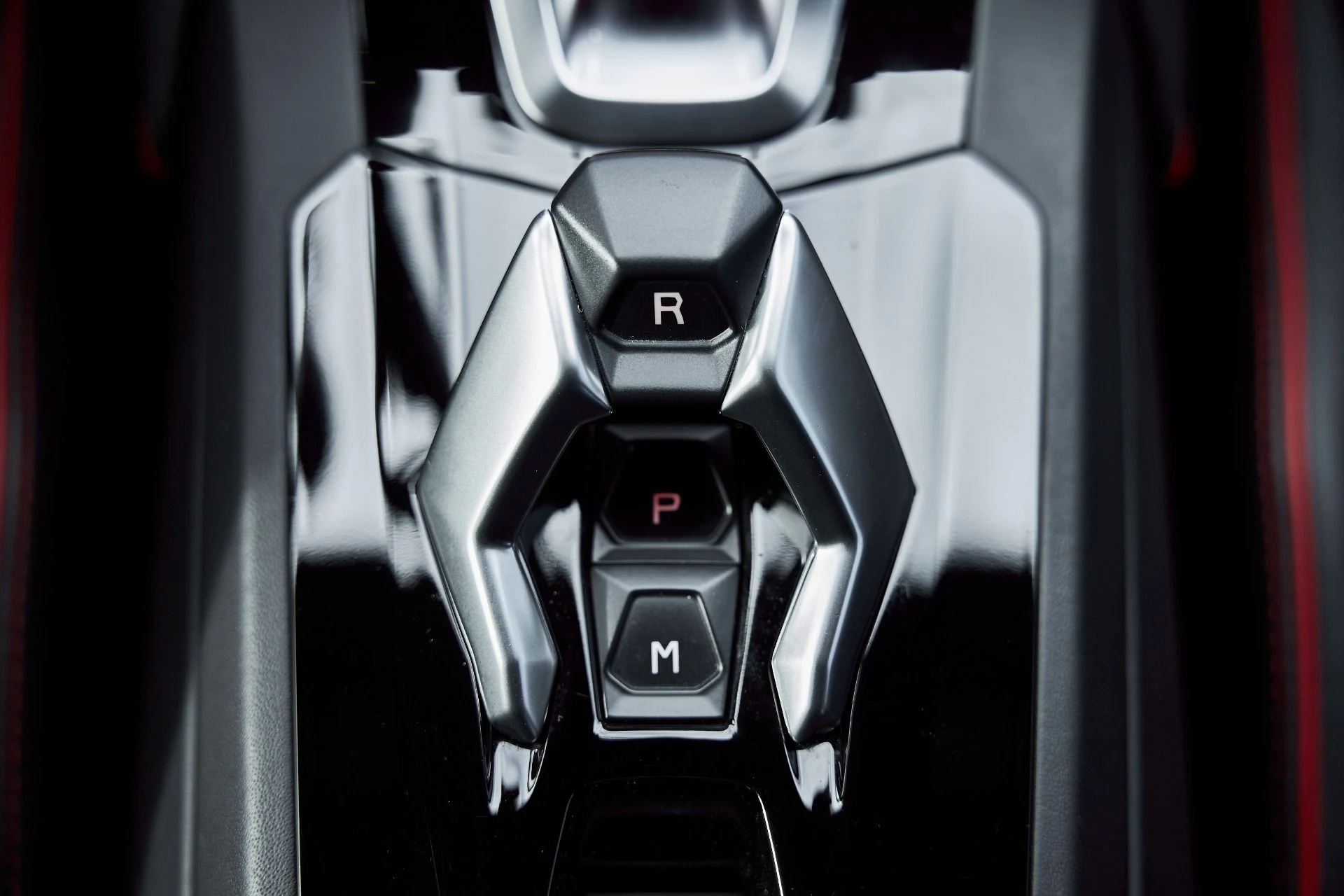 mph056_3149743278_Used_2020_Lamborghini_Huracan_EVO_1768438657_0e62d75eea