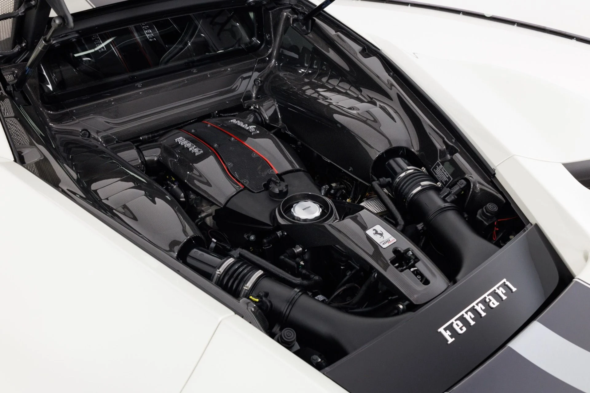 mph056_3165014896_Used_2020_Ferrari_488_Pista_1791475678_009266f505