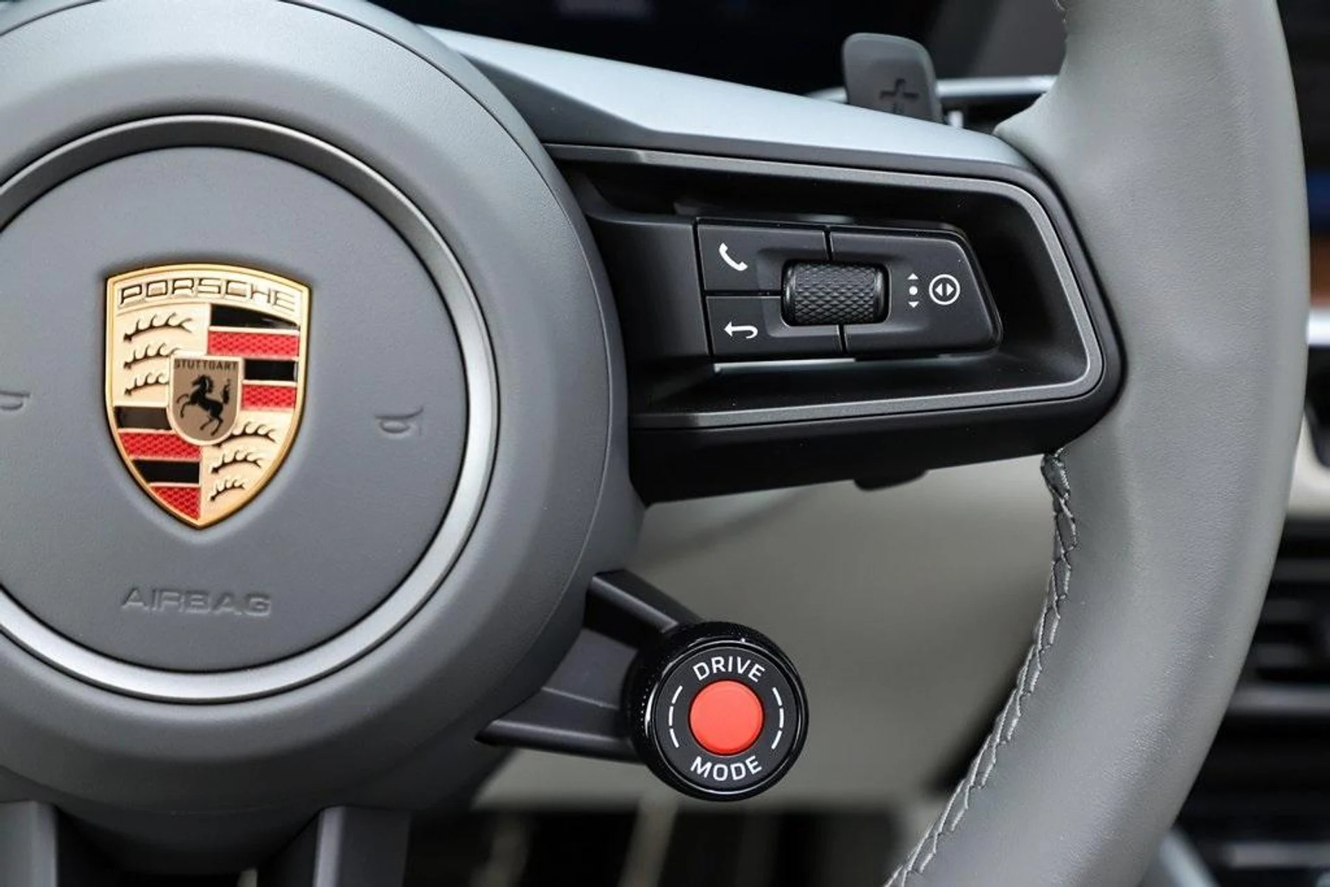 mph056_3179389529_4_Oi_U_Km_Wi_O60hs_E_Ui_v_V6a_Zg_H8_Es_be753a0a33