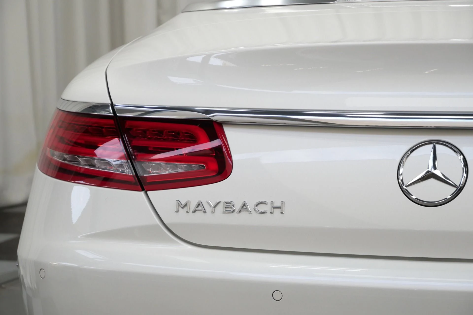 mph056_3190979252_Used_2017_Mercedes_Benz_Mercedes_Maybach_S650_Cabriolet_1758656467_139d58c9eb