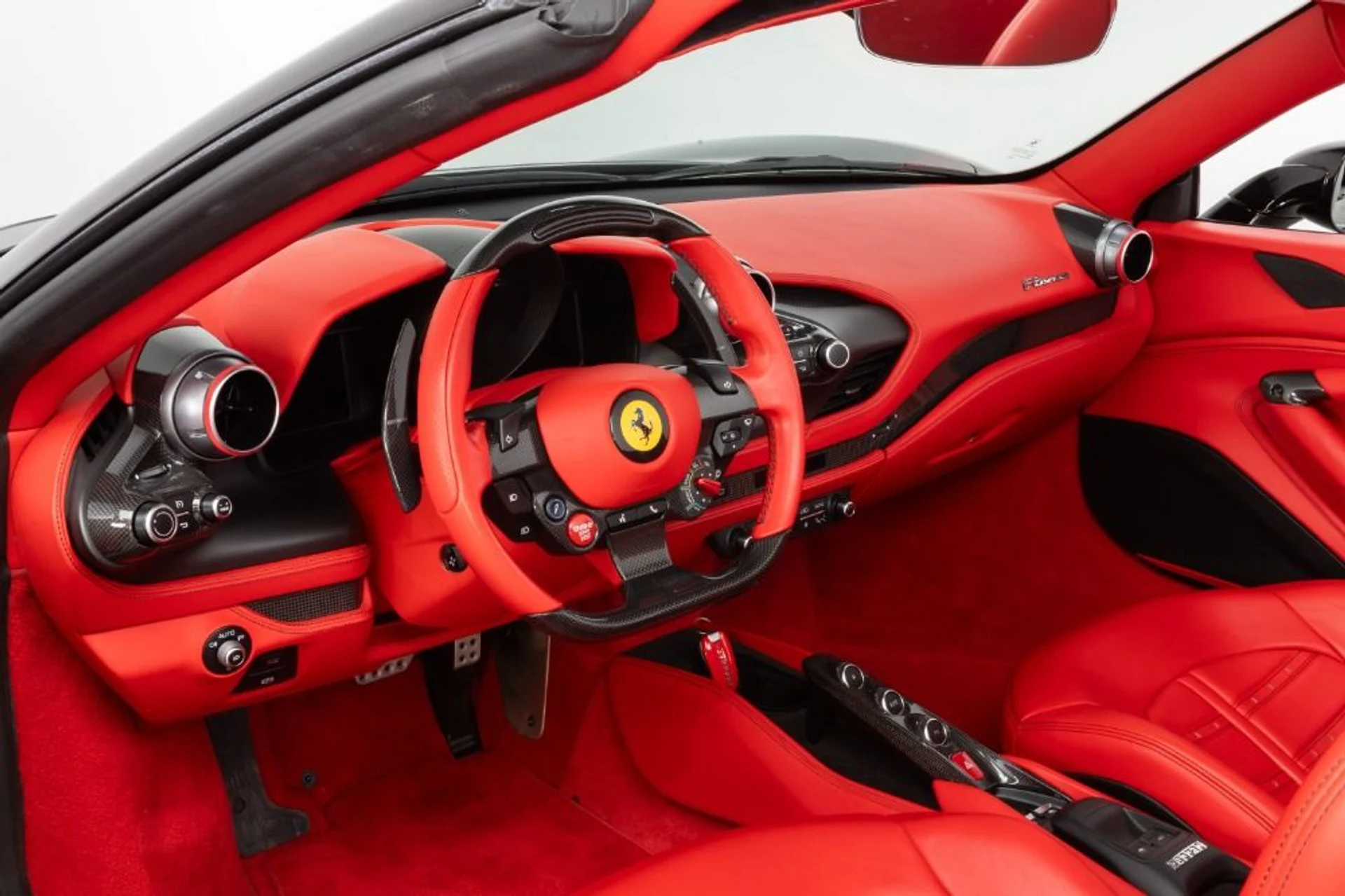 mph056_3218507261_Used_2021_Ferrari_F8_Spider_53f9b60d86