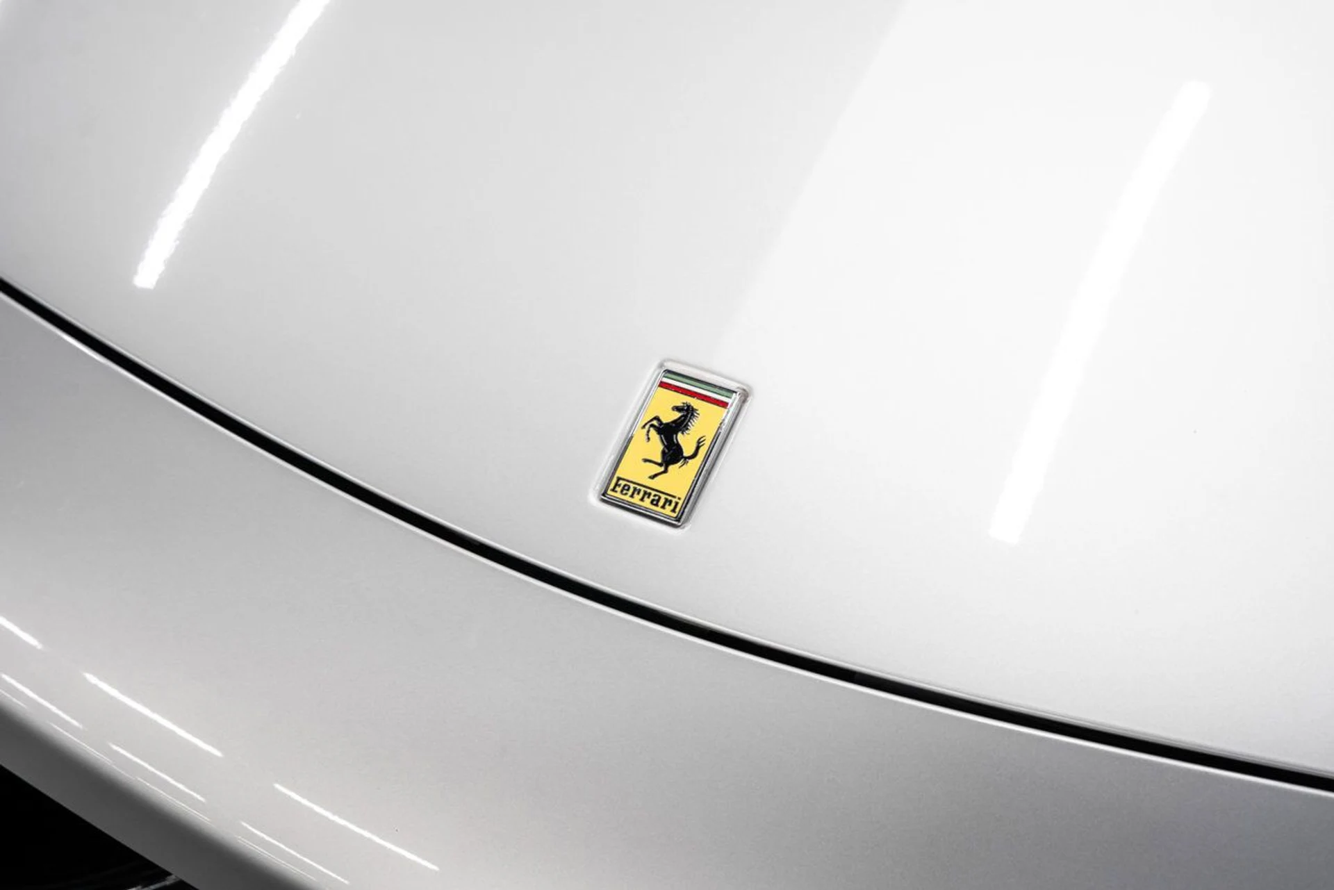 mph056_3238102931_ferrari_458_italia_2013_e7fb0f2c7f