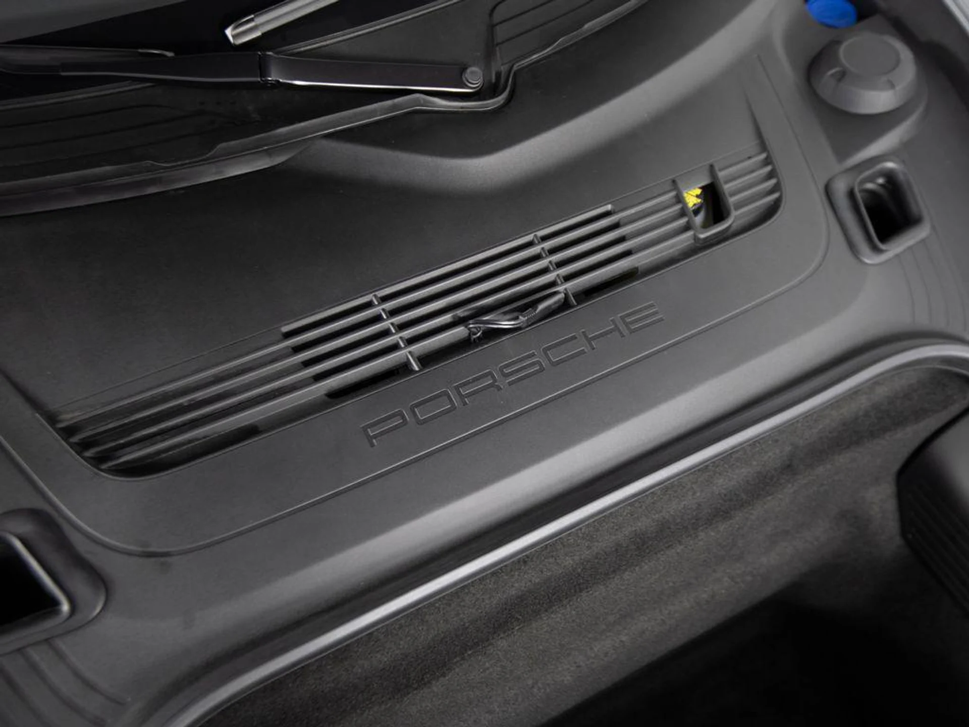 mph056_327586113_n4_Mp8_I2f_F_Rw_0_Iatht_Yps_Bpk_Q_458bc72159