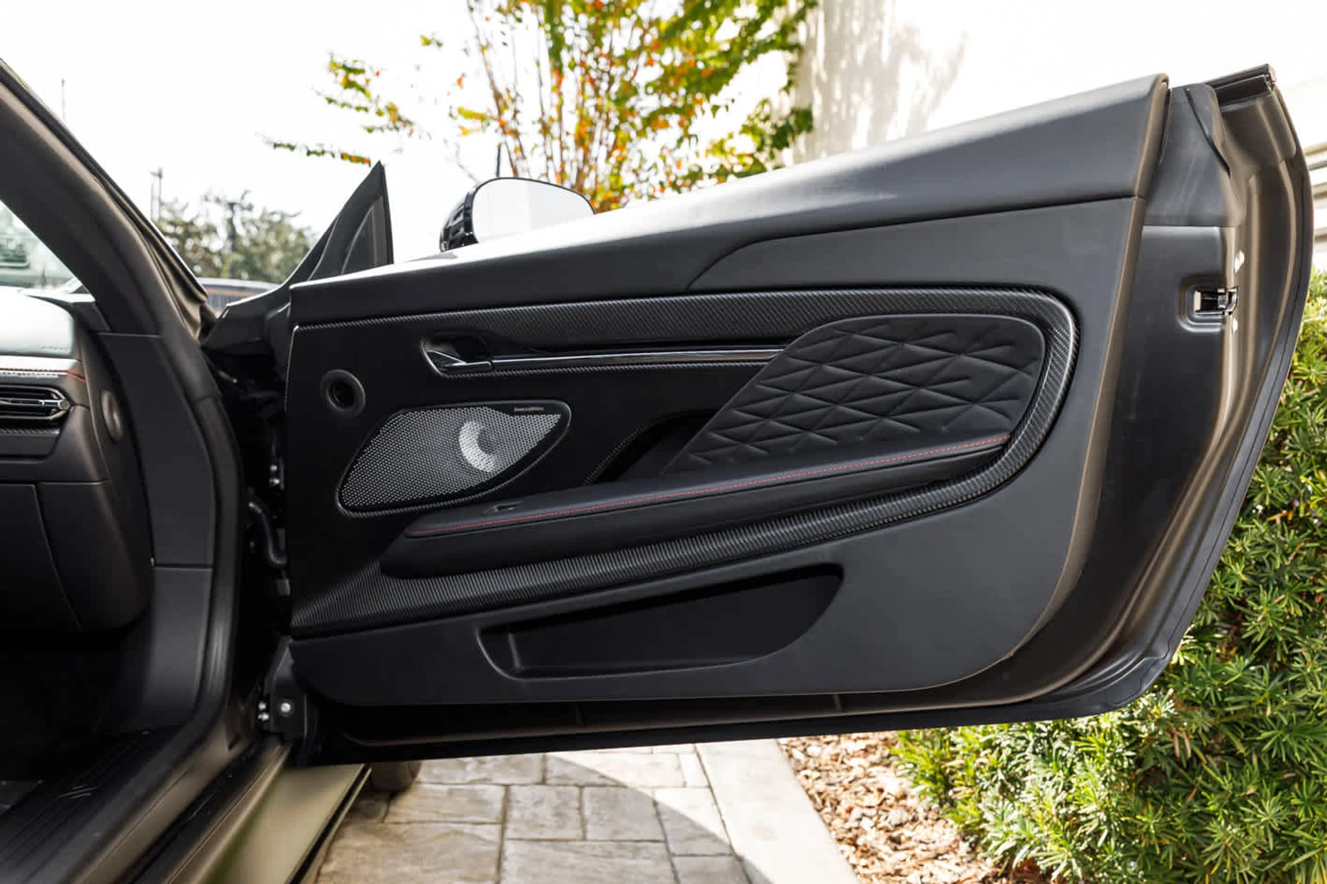 mph056_3300204882_57_37e3c6538c