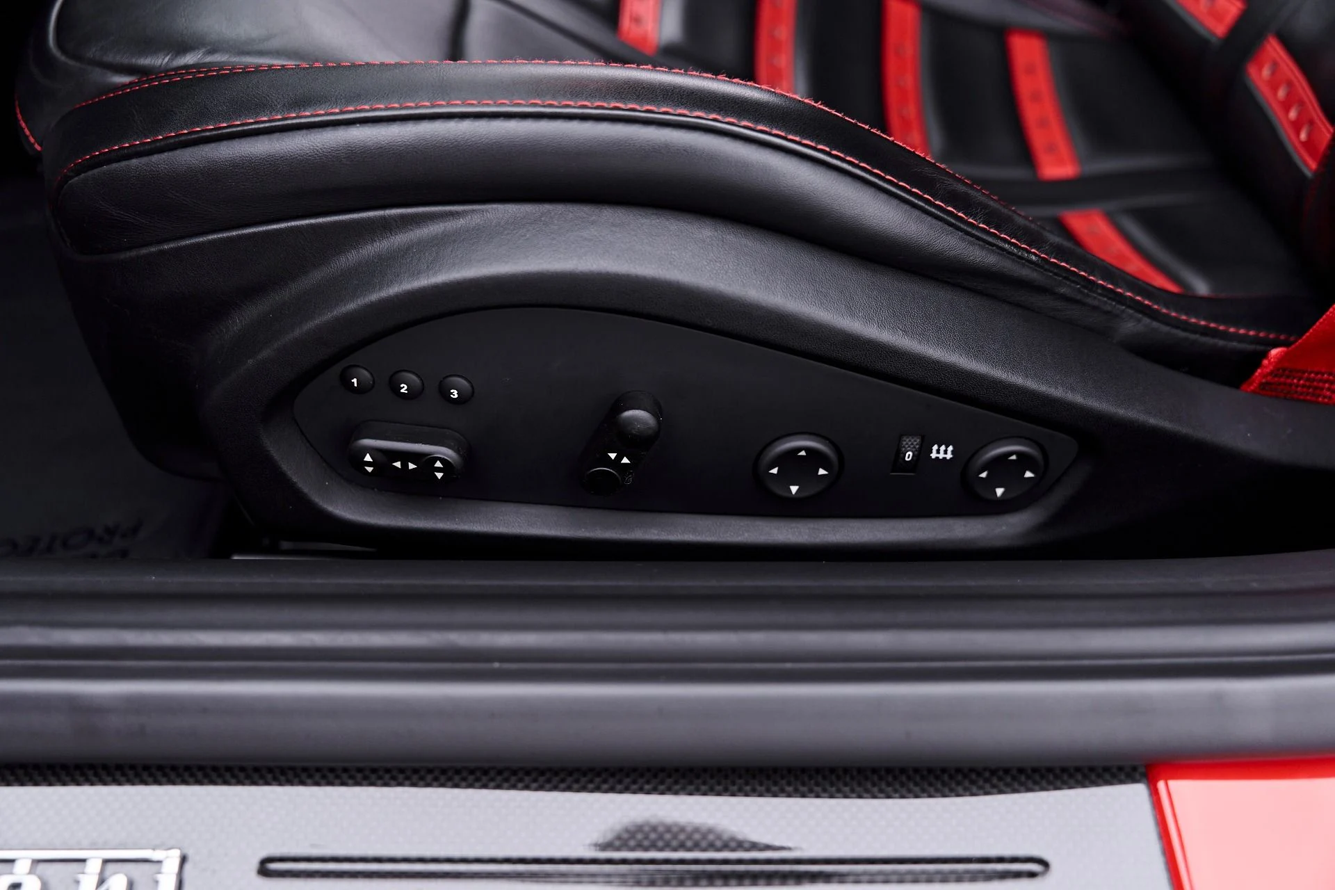 mph056_3303043661_Used_2016_Ferrari_F12_Berlinetta_1789434744_1b854d15aa